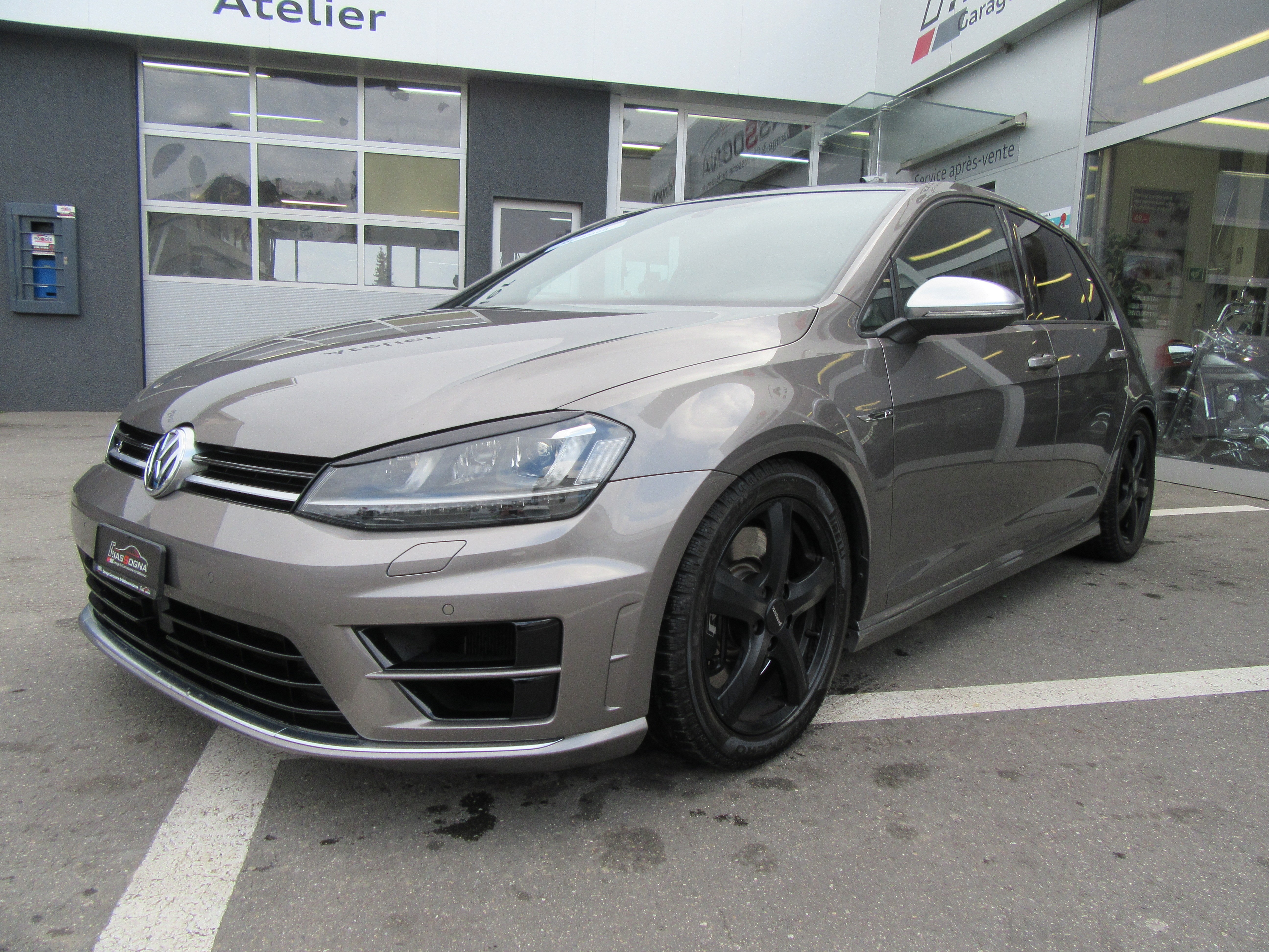 VW Golf VII 2.0 TSI R DSG 4motion