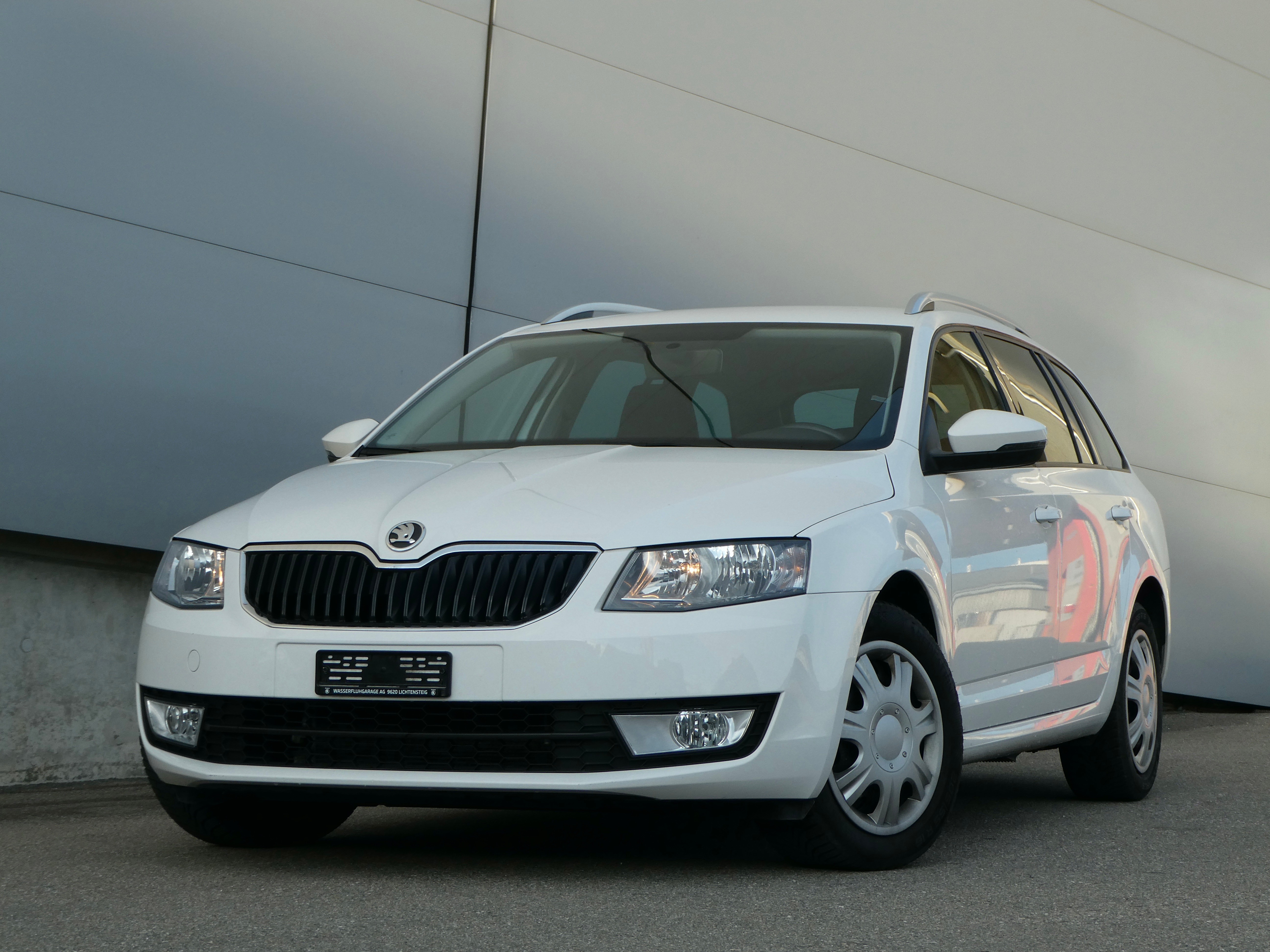 SKODA Octavia Combi 1.6 TDI Ambition