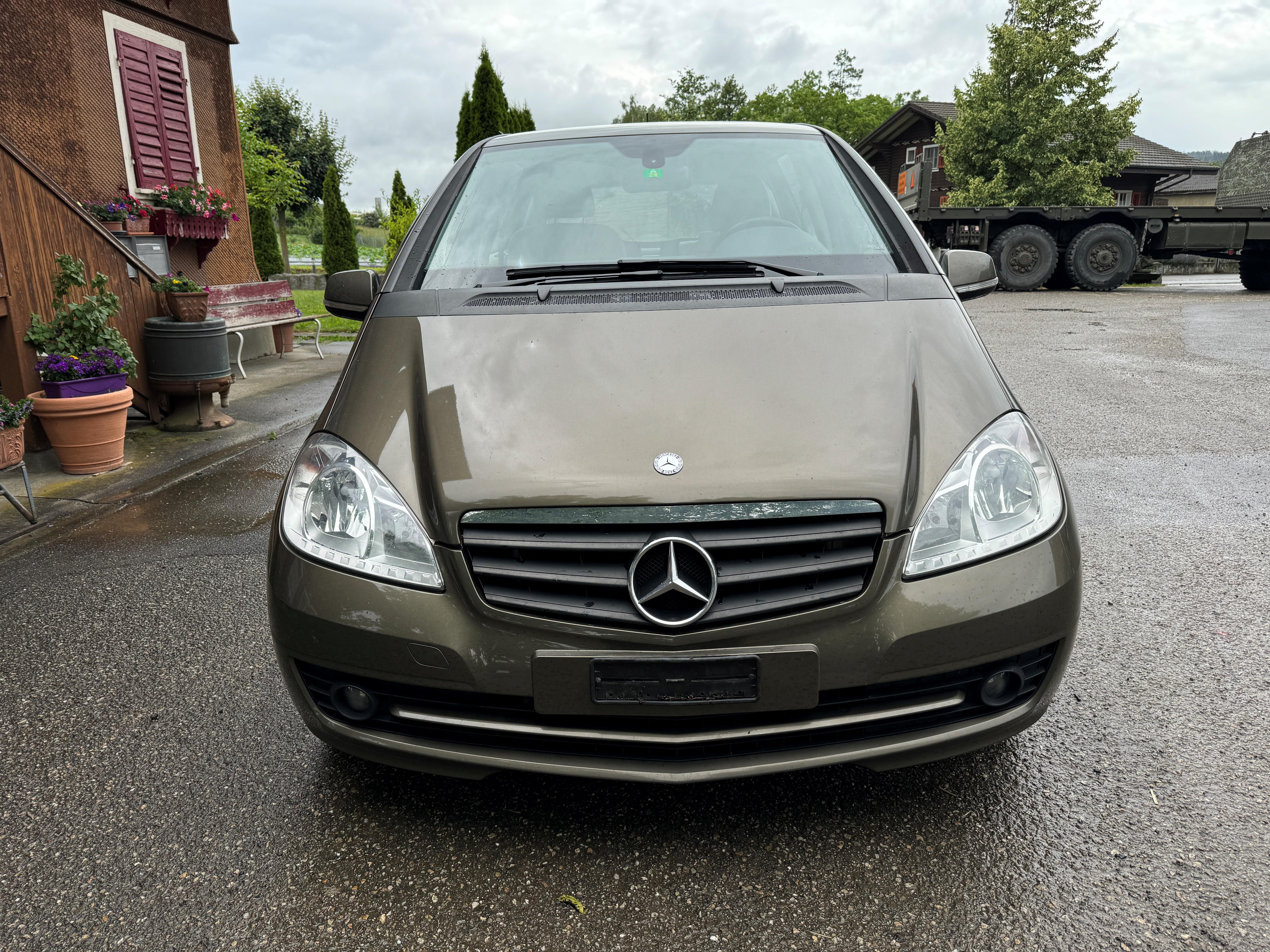 MERCEDES-BENZ A 160 (150) BlueEfficiency Classic