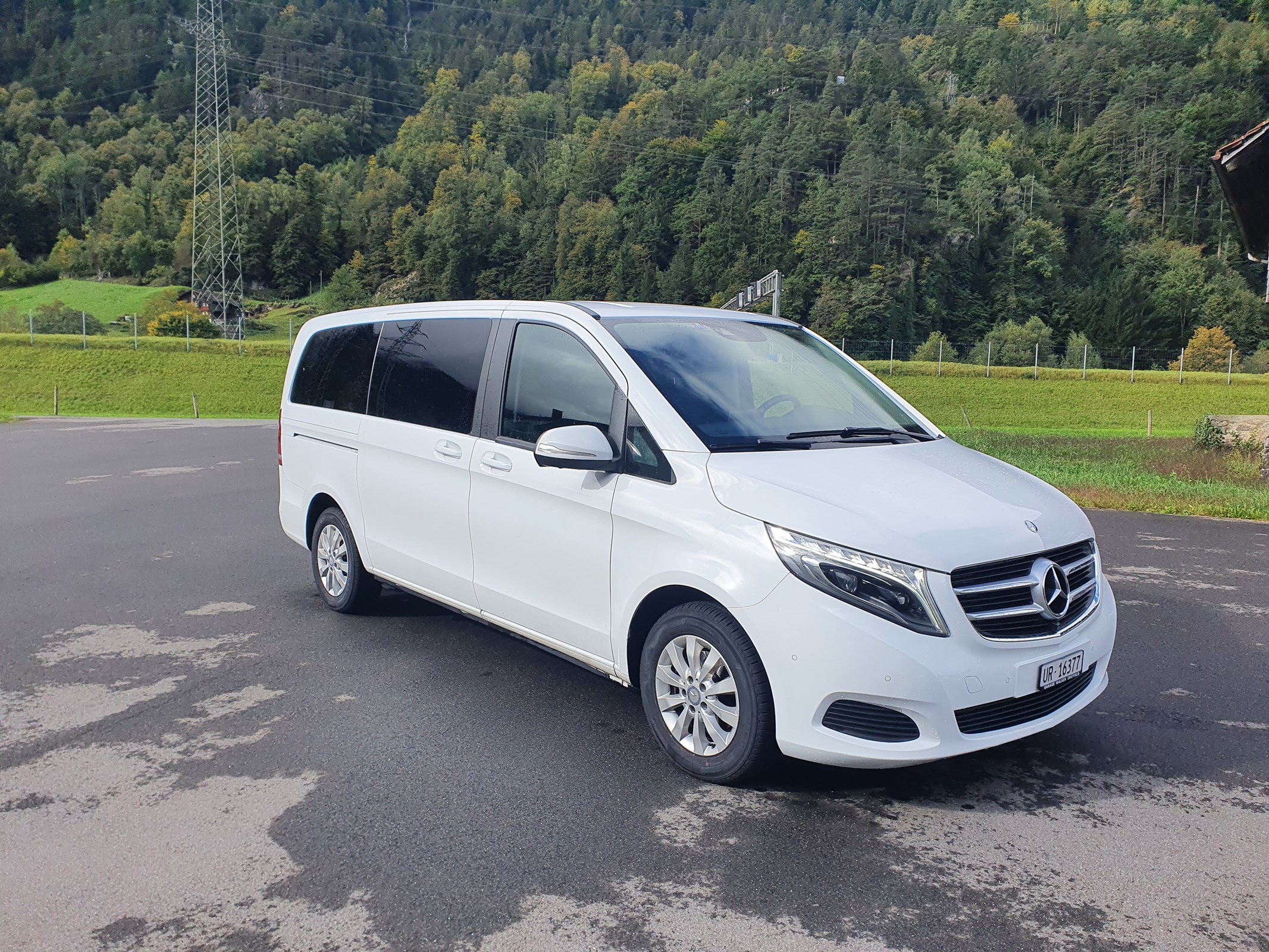 MERCEDES-BENZ V 220 d lang 7G-Tronic