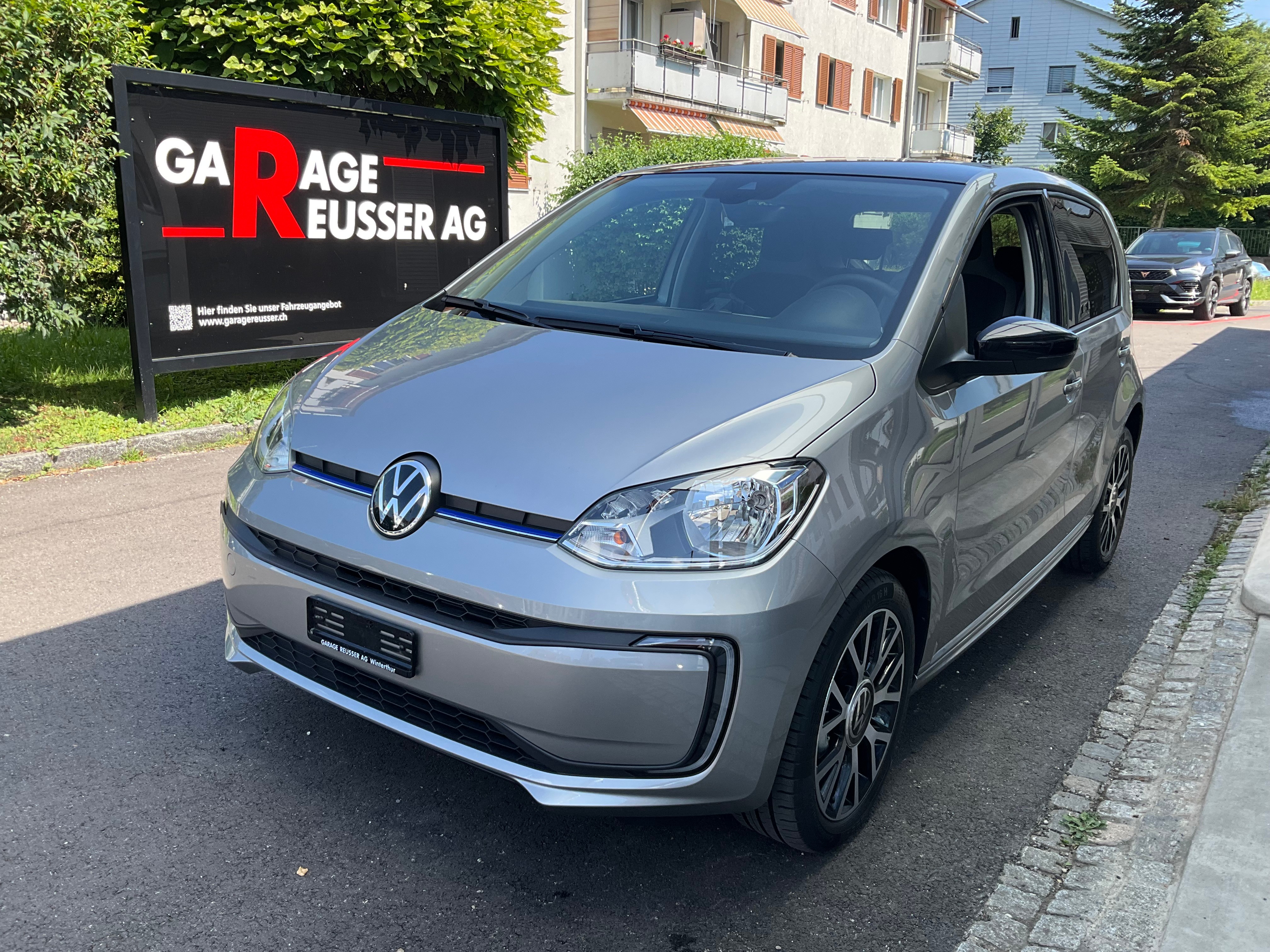 VW E-UP ***VOLLAUSSTATTUNG & NEUPREIS 31500 SFR***