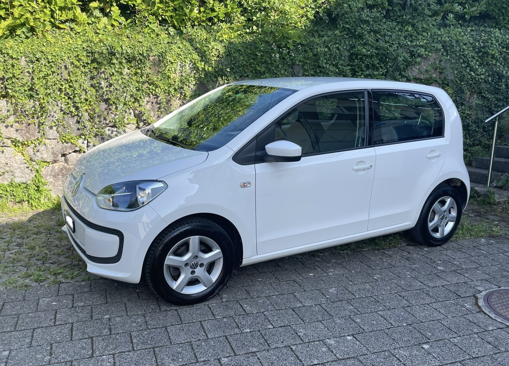 VW Up 1.0 move up