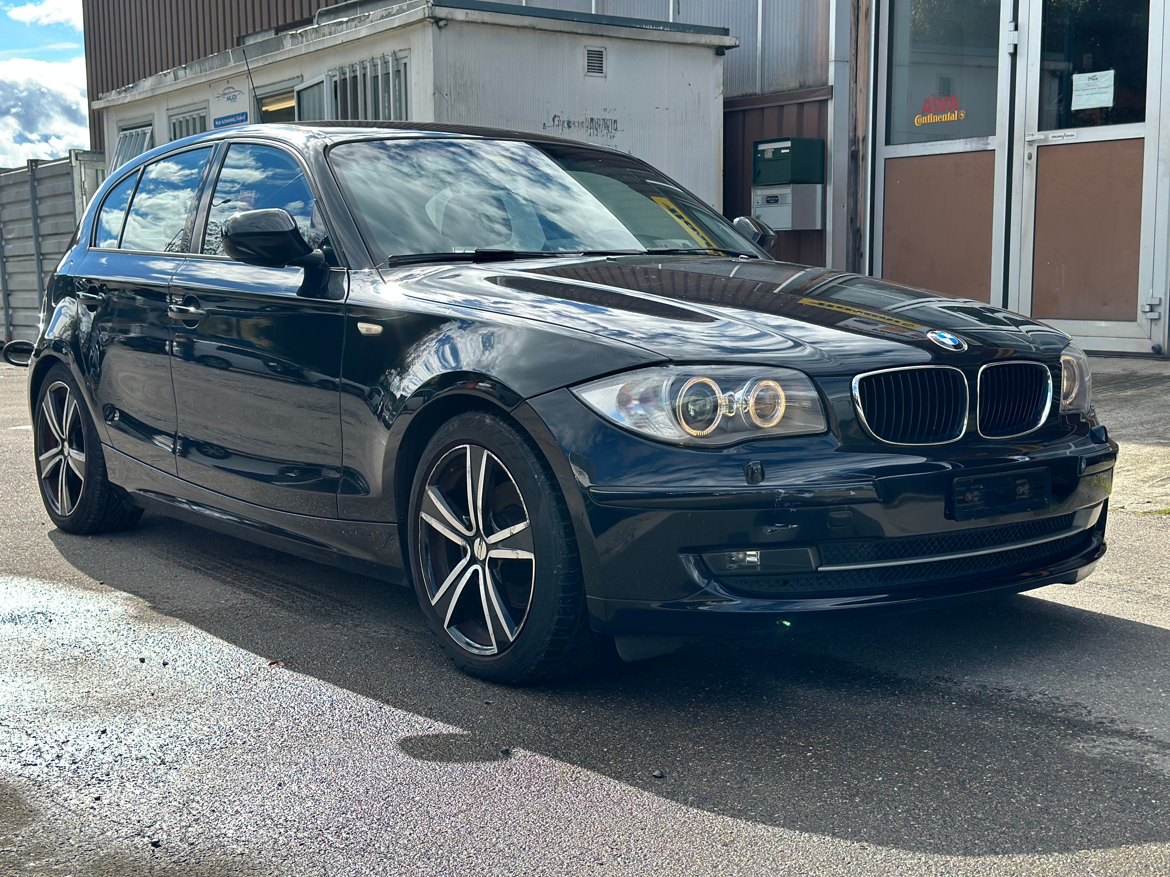 BMW 118i Dynamic Edition