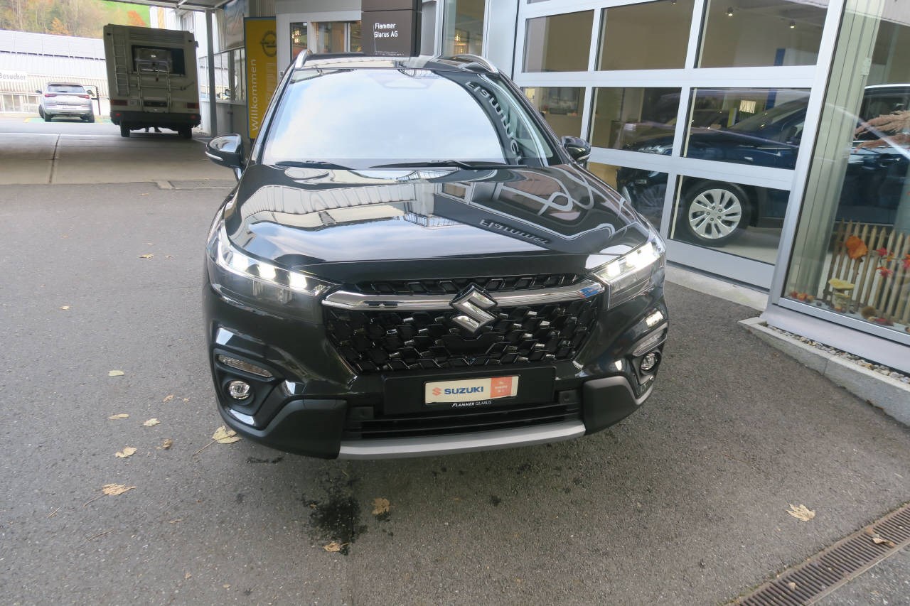 SUZUKI S-Cross 1.5 Piz Sulai Hybrid 4x4