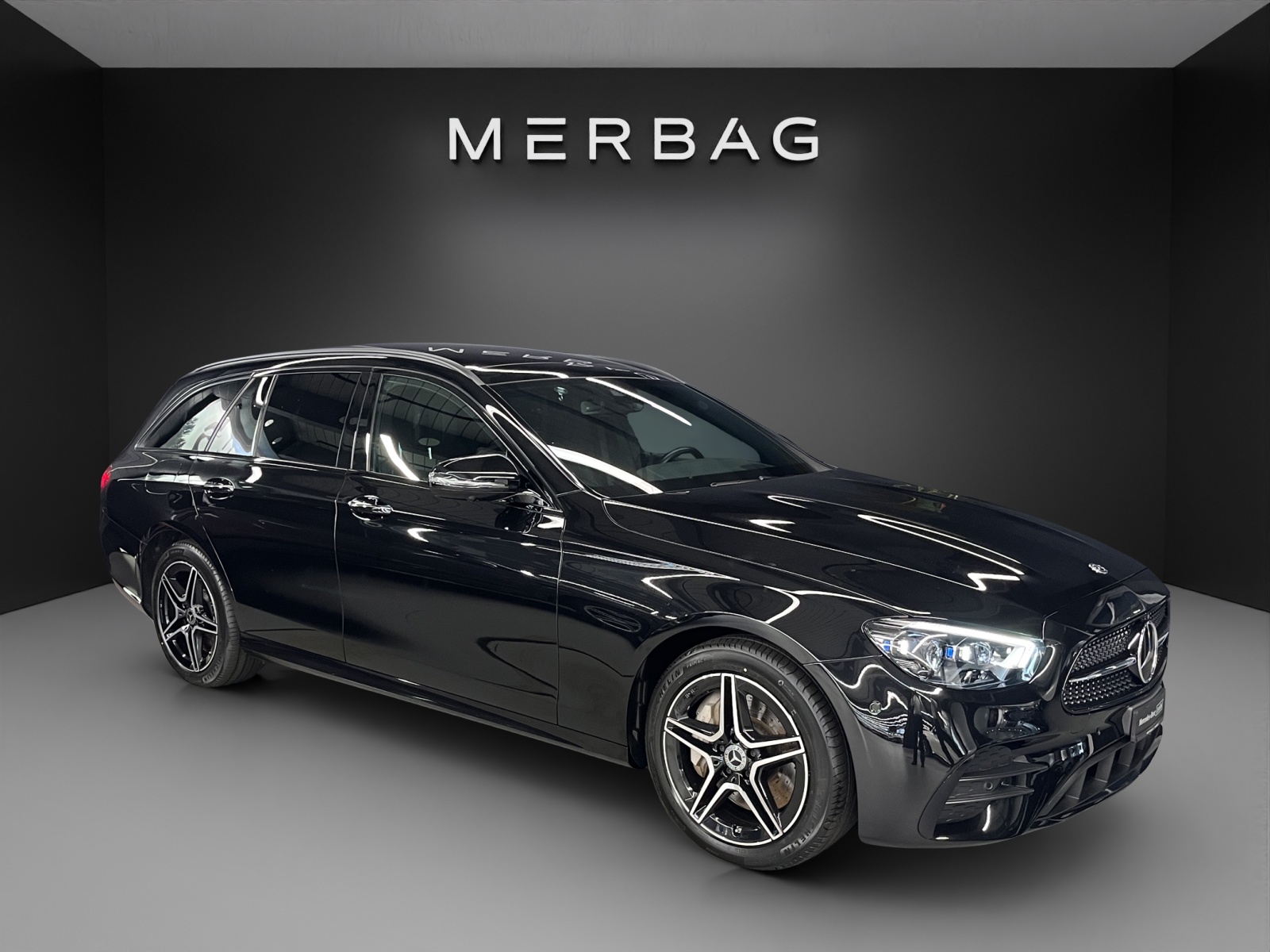 MERCEDES-BENZ E 450 T 4Matic AMG Line 9G-Tronic