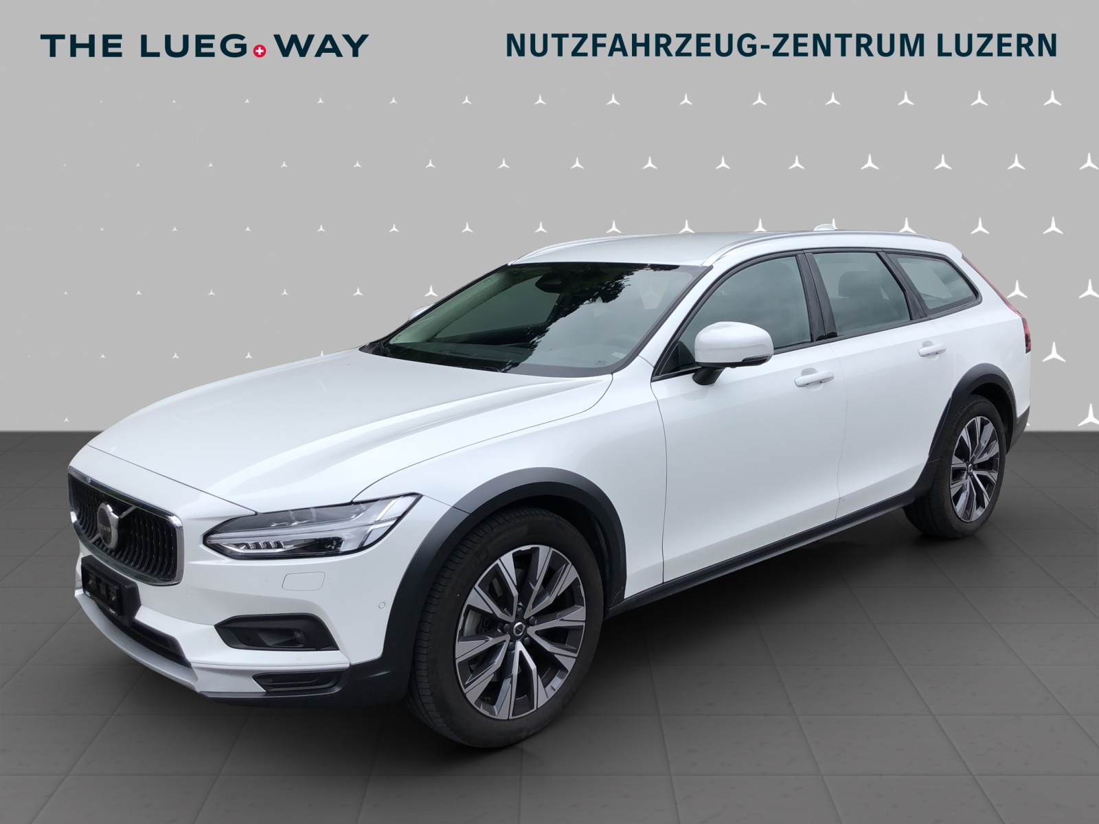 VOLVO V90 Cross Country B5 Diesel MHD Plus AWD Geartronic