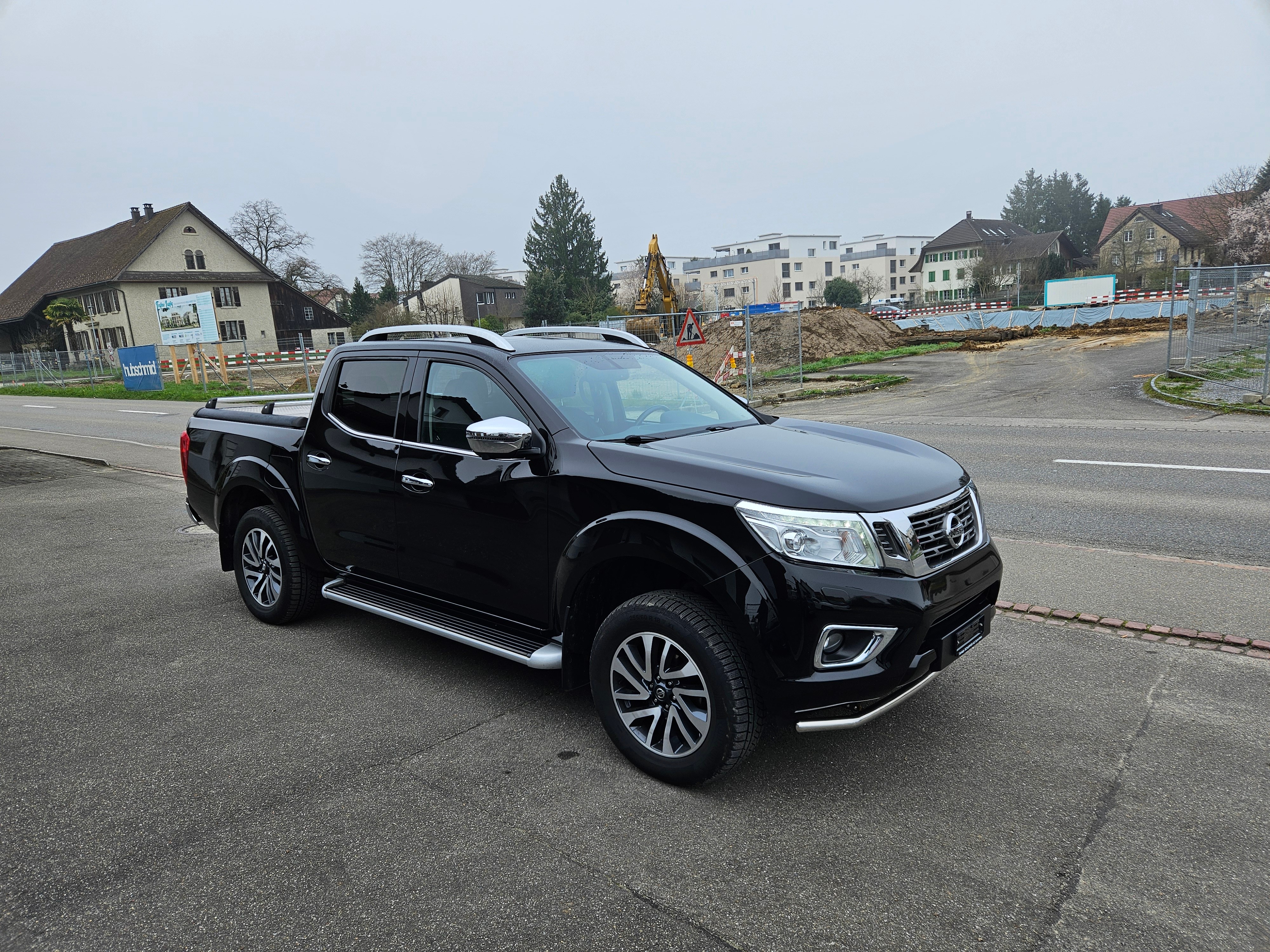 NISSAN Navara Double Cab Tekna 2.3 dCi 4WD