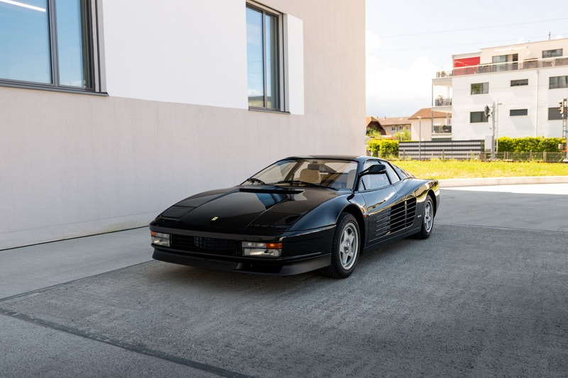 FERRARI Testarossa