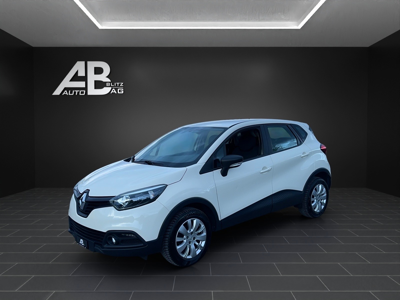 RENAULT Captur 0.9 Life