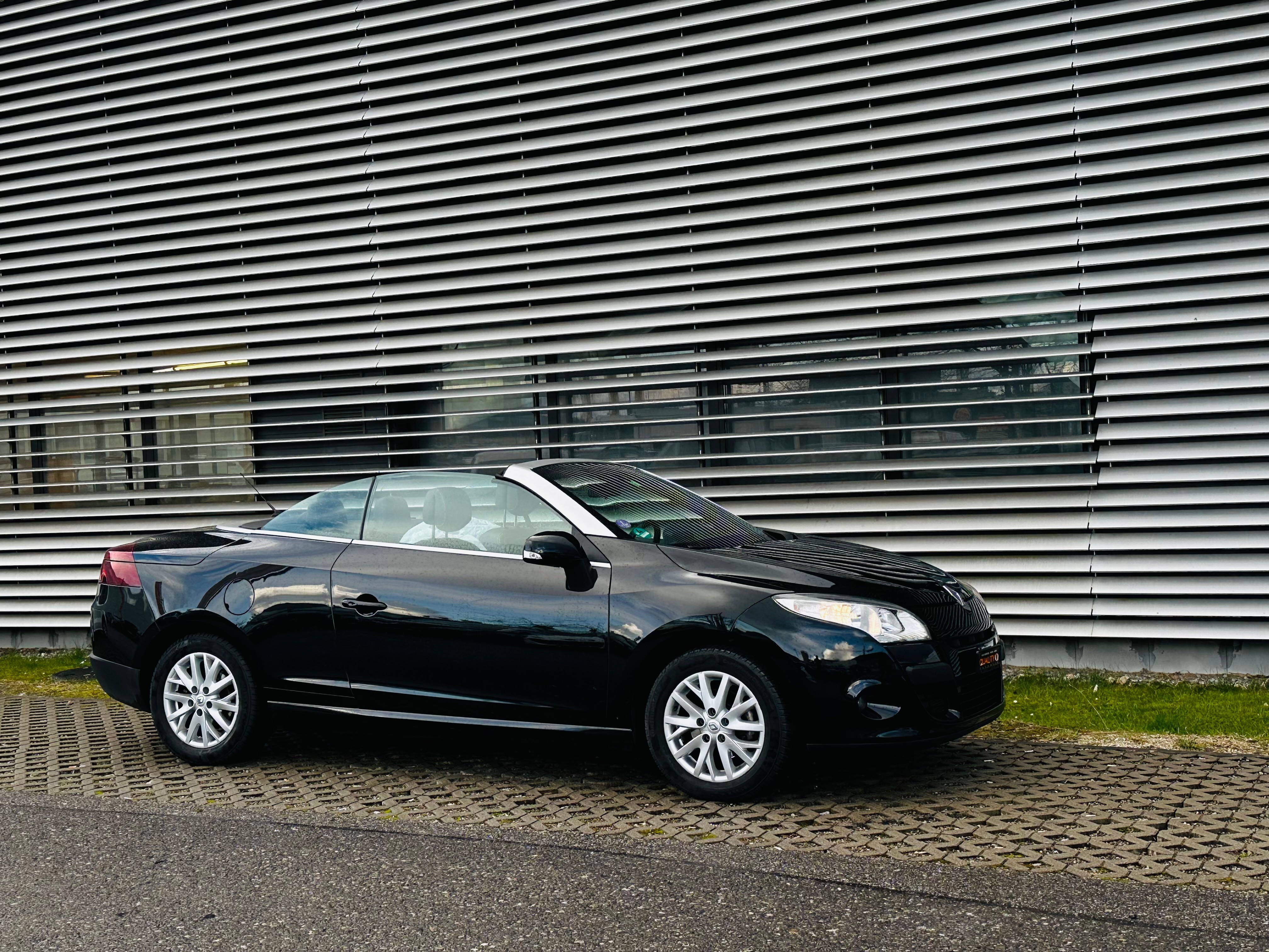 RENAULT Mégane CC 2.0 16V Dynamique CVT