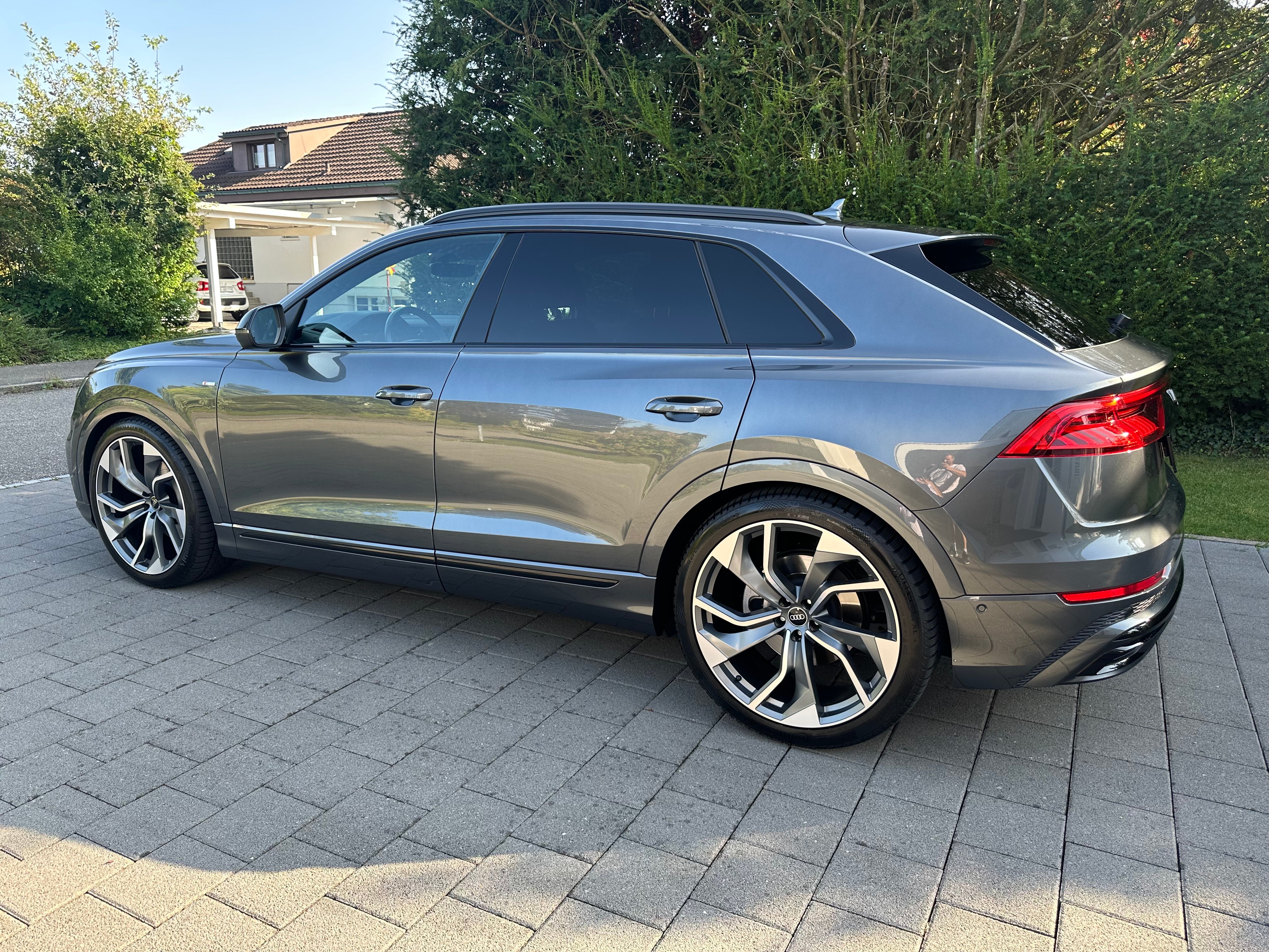 AUDI Q8 50 TDI Black Edition quattro tiptronic