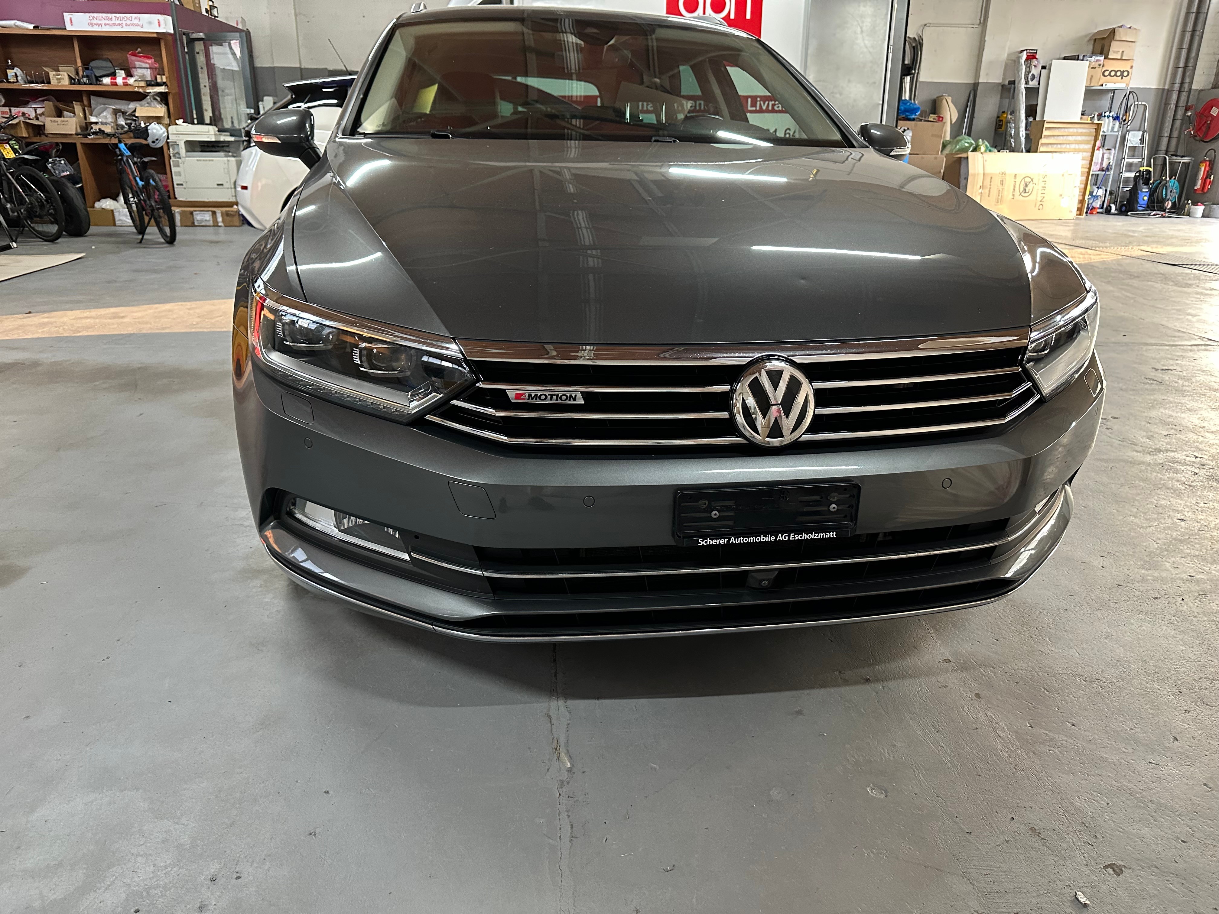 VW Passat Variant 2.0 TDI BMT Highline DSG 4Motion