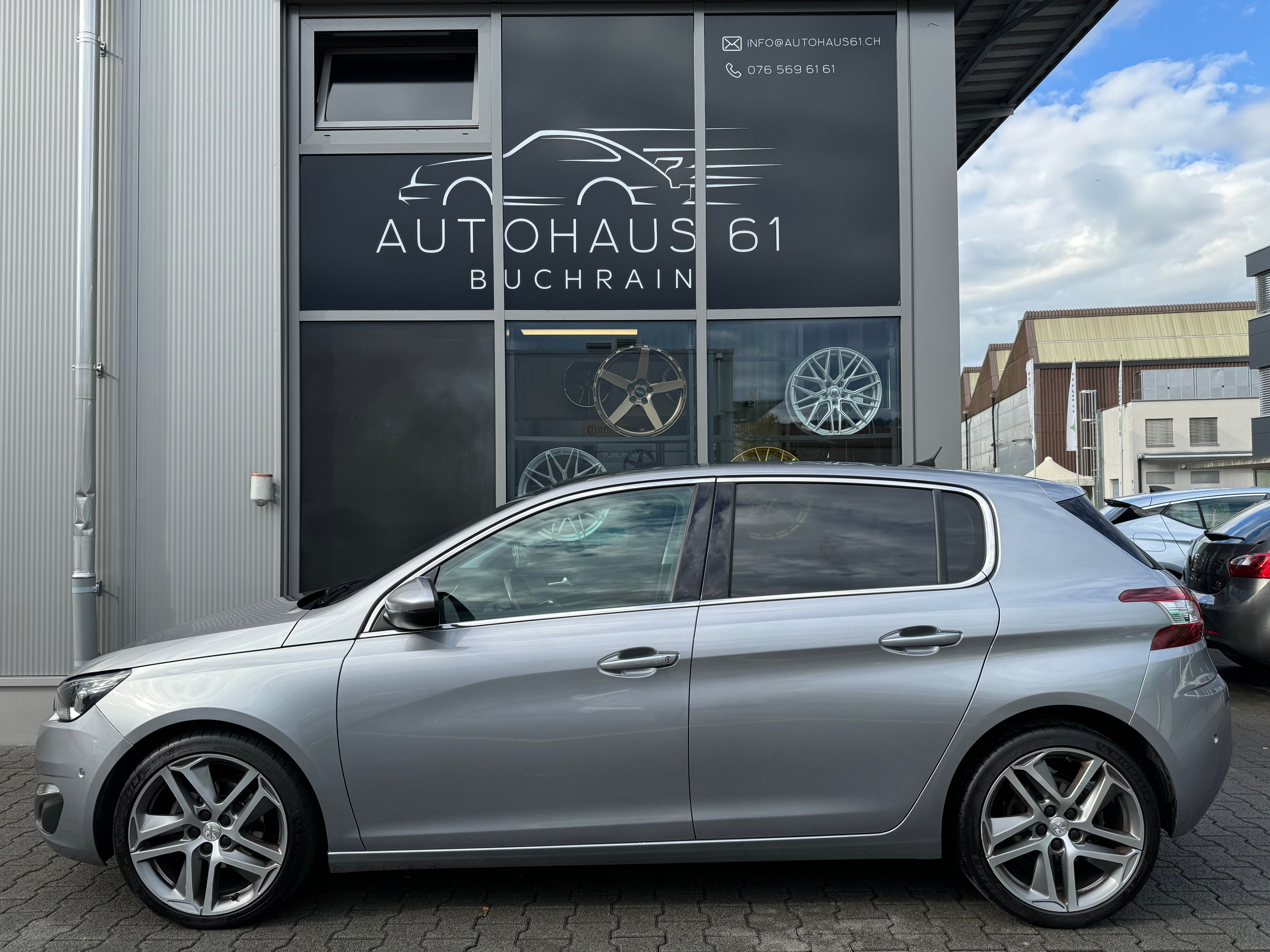 PEUGEOT 308 1.2 THP Féline Automatic / ab MFK bei Verkauf