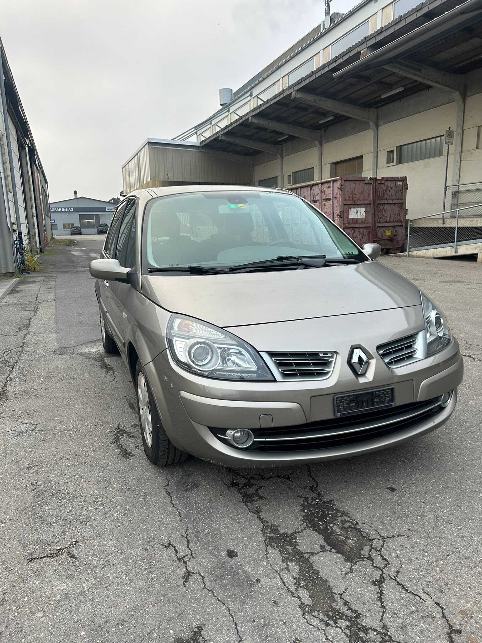 RENAULT Scénic 1.6 16V Expression