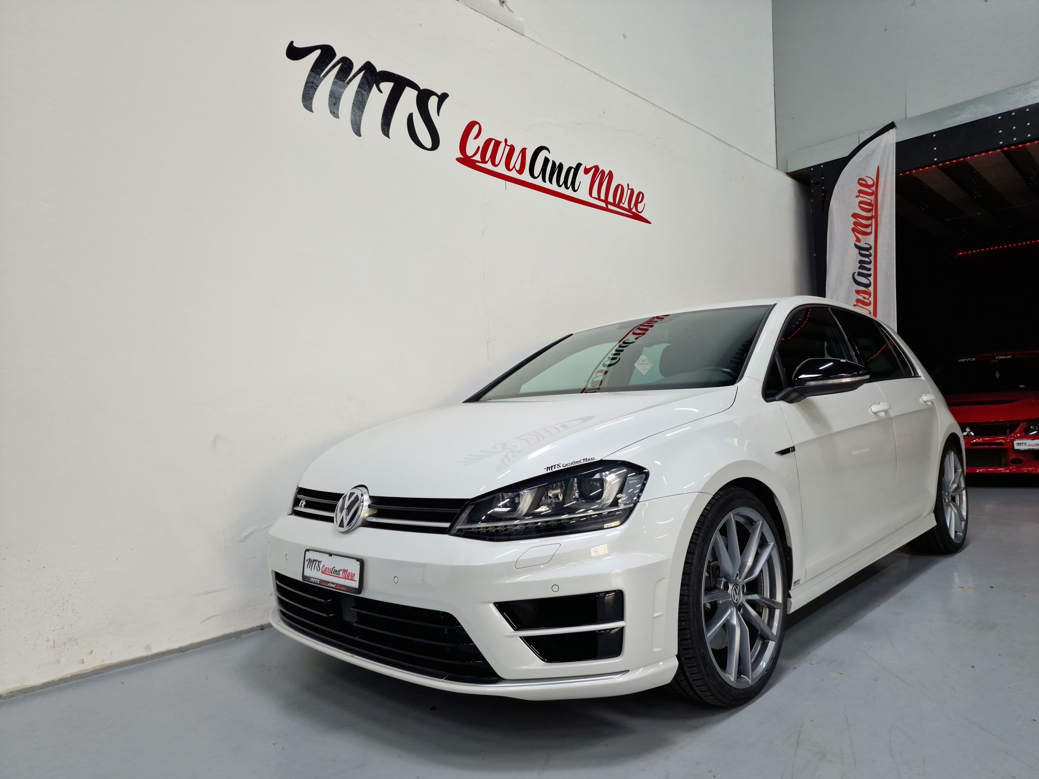 VW Golf 2.0 TSI R 4Motion DSG