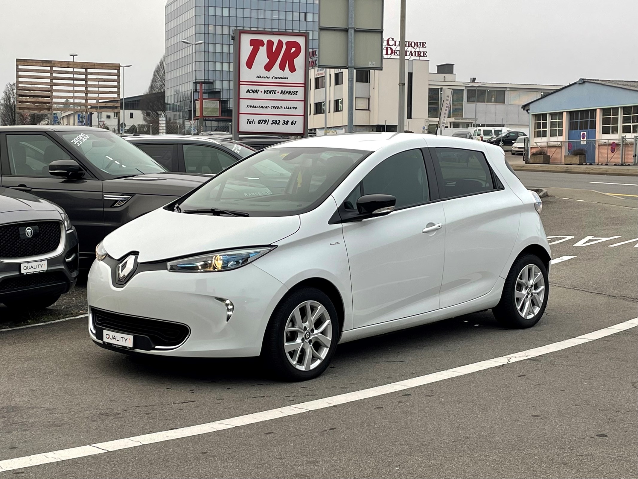 RENAULT Zoe Iconic R110 (Batterie Miete)