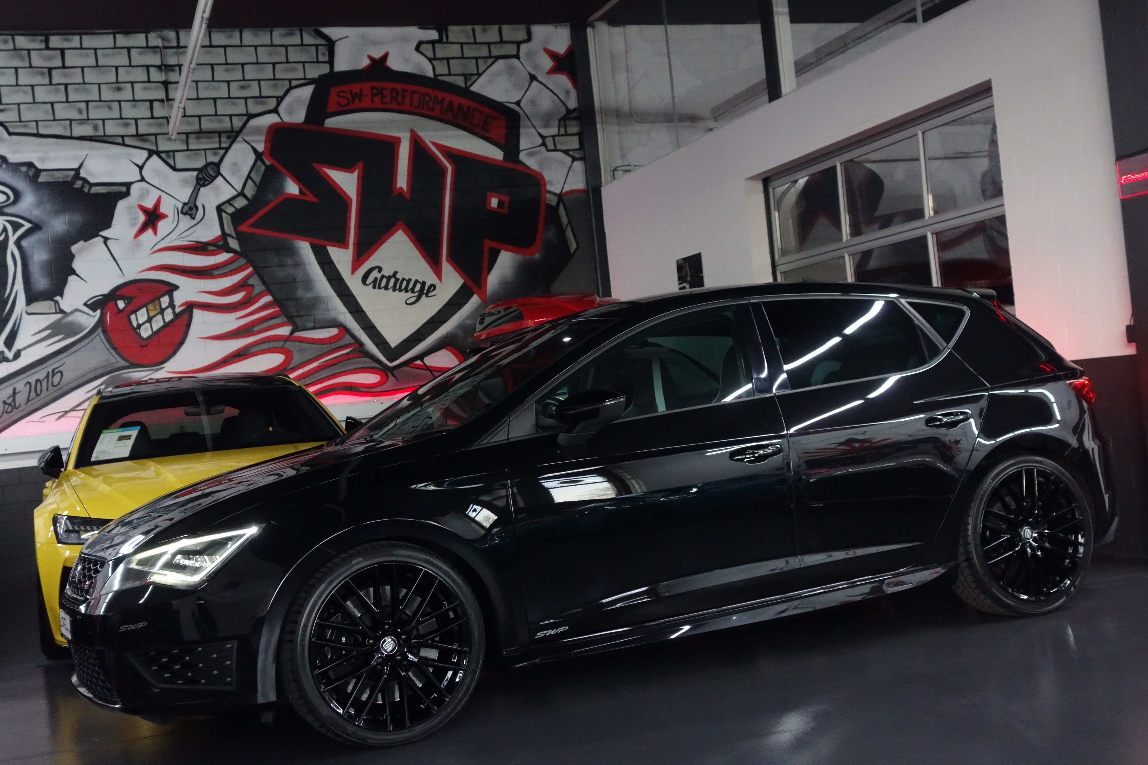 SEAT Leon 2.0 TSI CUPRA 290 DSG BLACK CH-FZ