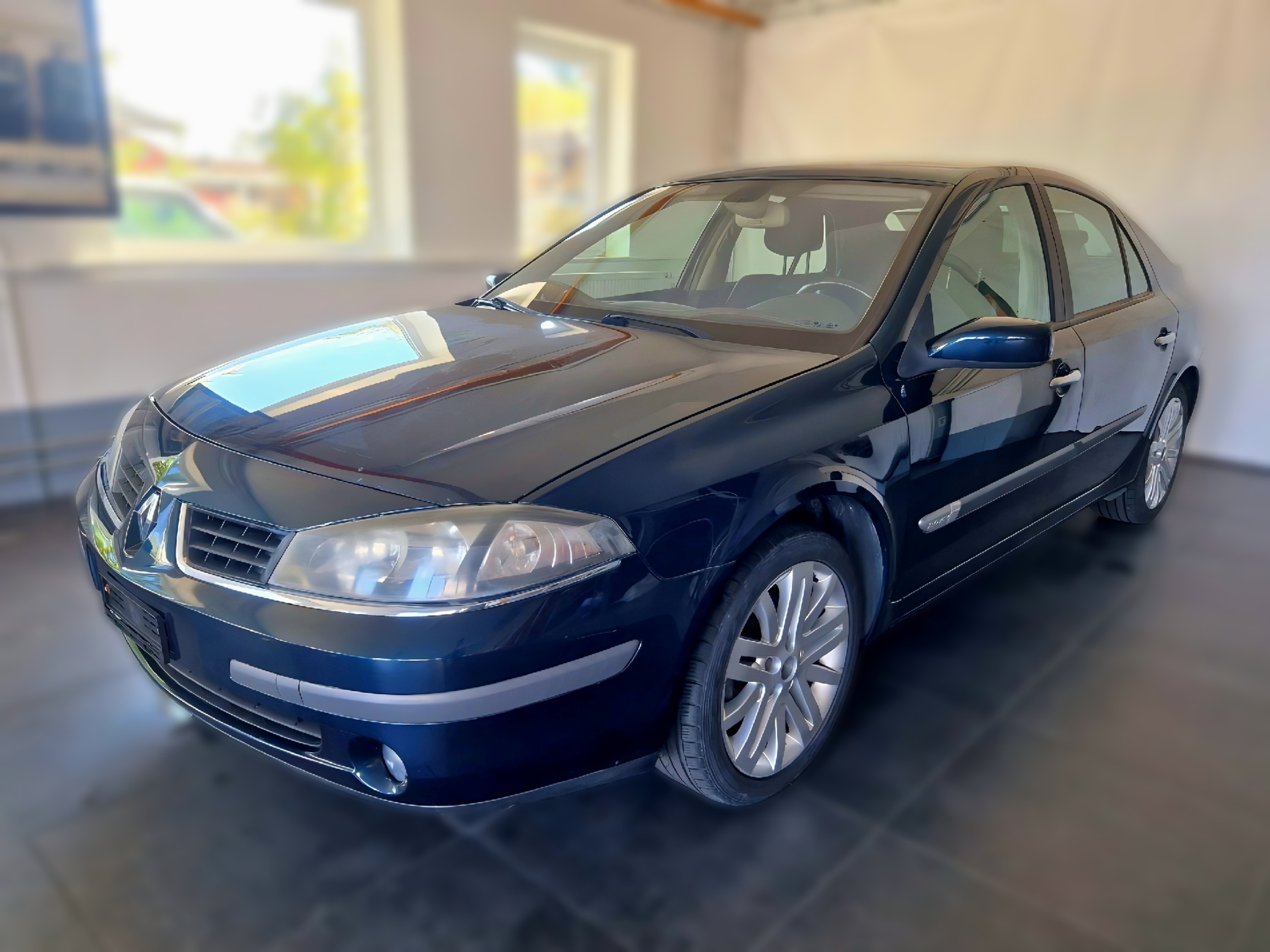 RENAULT LAGUNA 2.0 16V DYNAMIQUE