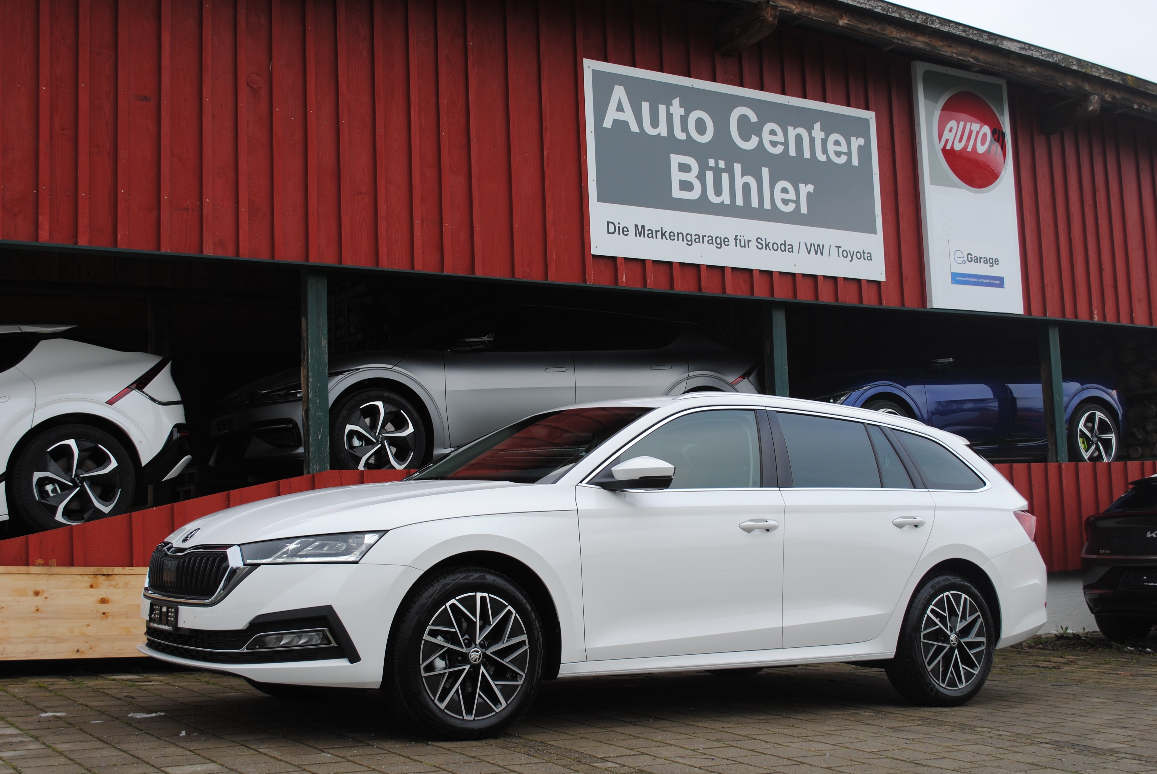 SKODA Octavia Combi 1.5 TSI mHEV DSG Style