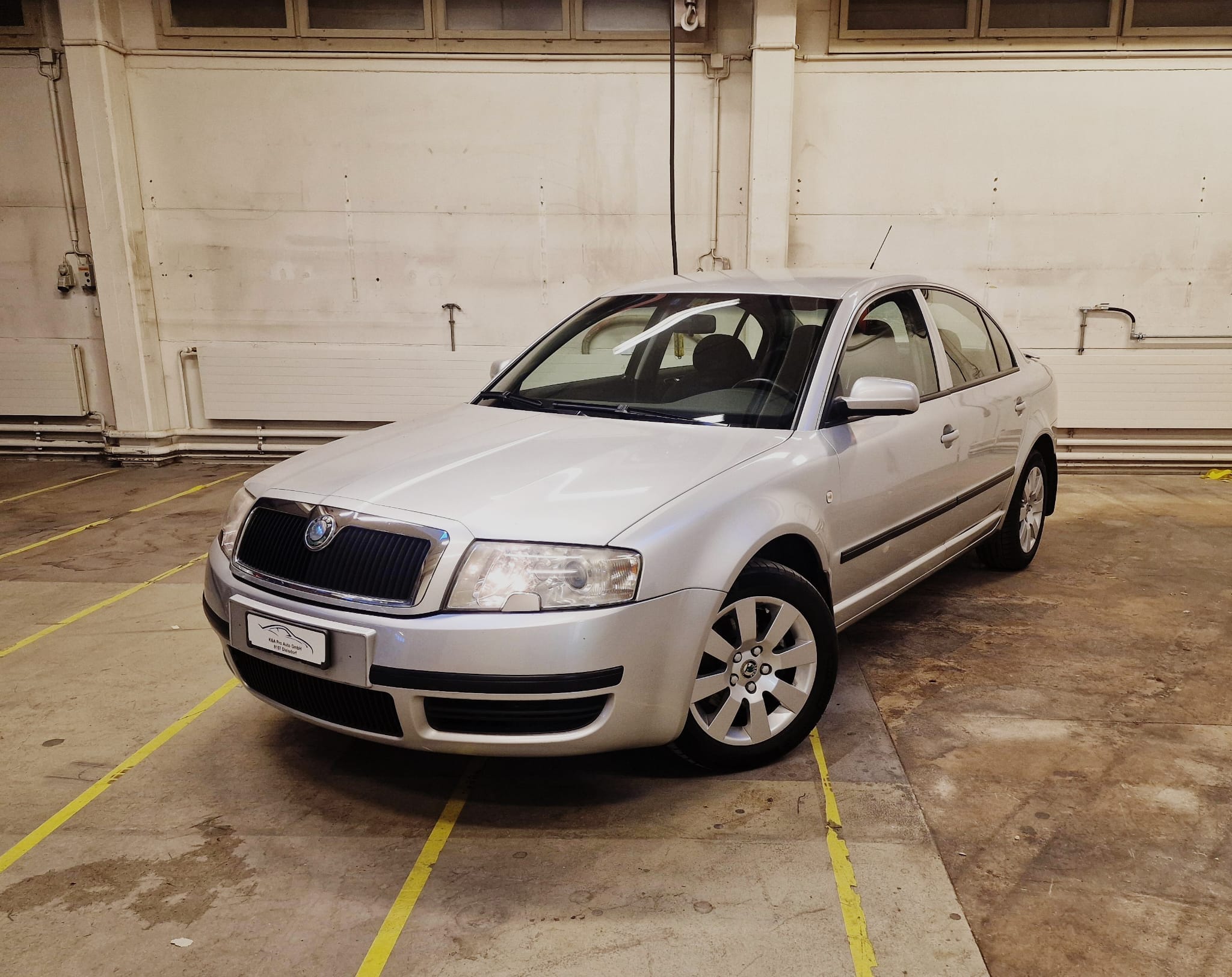 SKODA Superb 1.8 Turbo Elegance