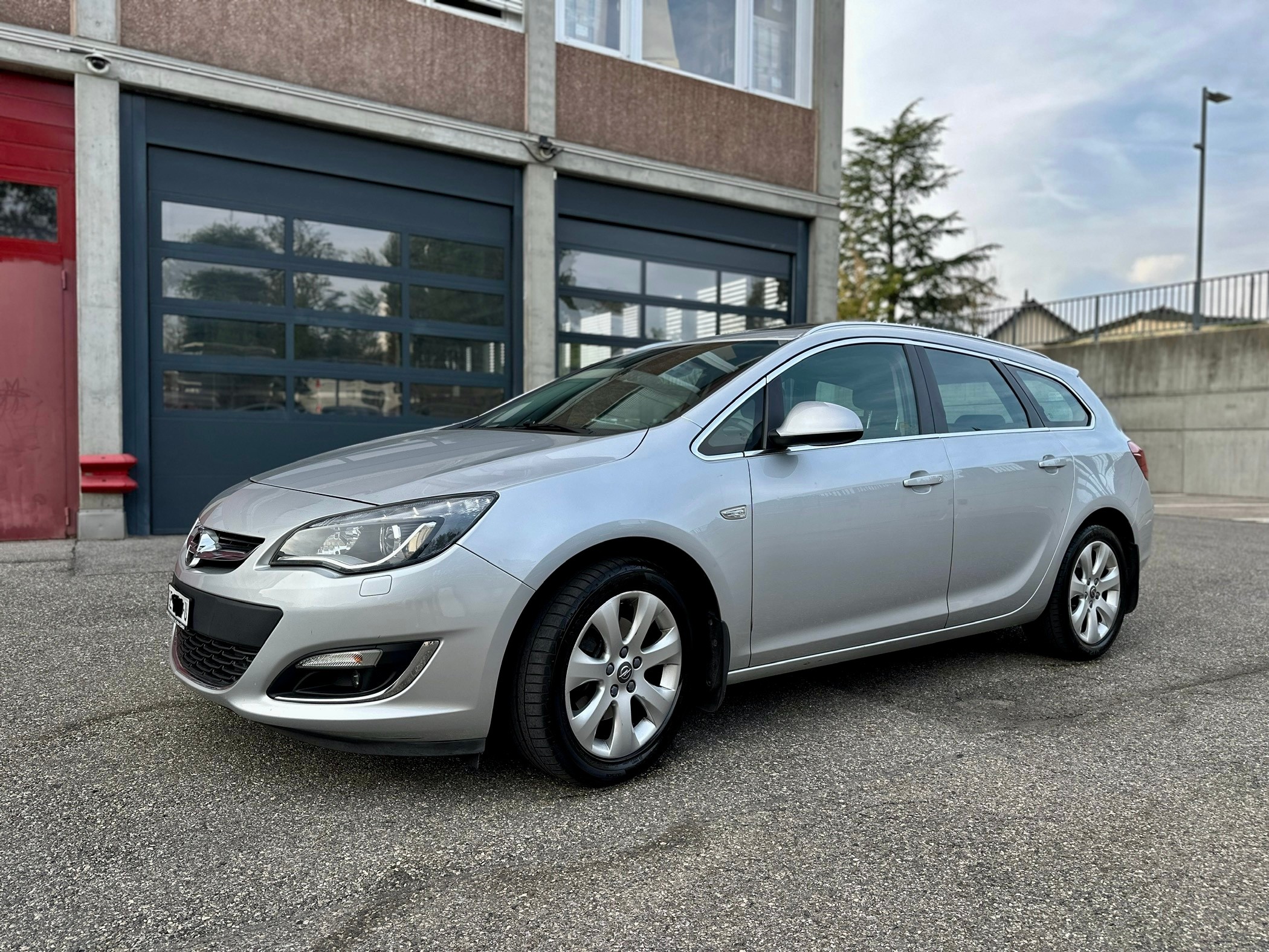 OPEL Astra SportsTourer 2.0 CDTi Sport