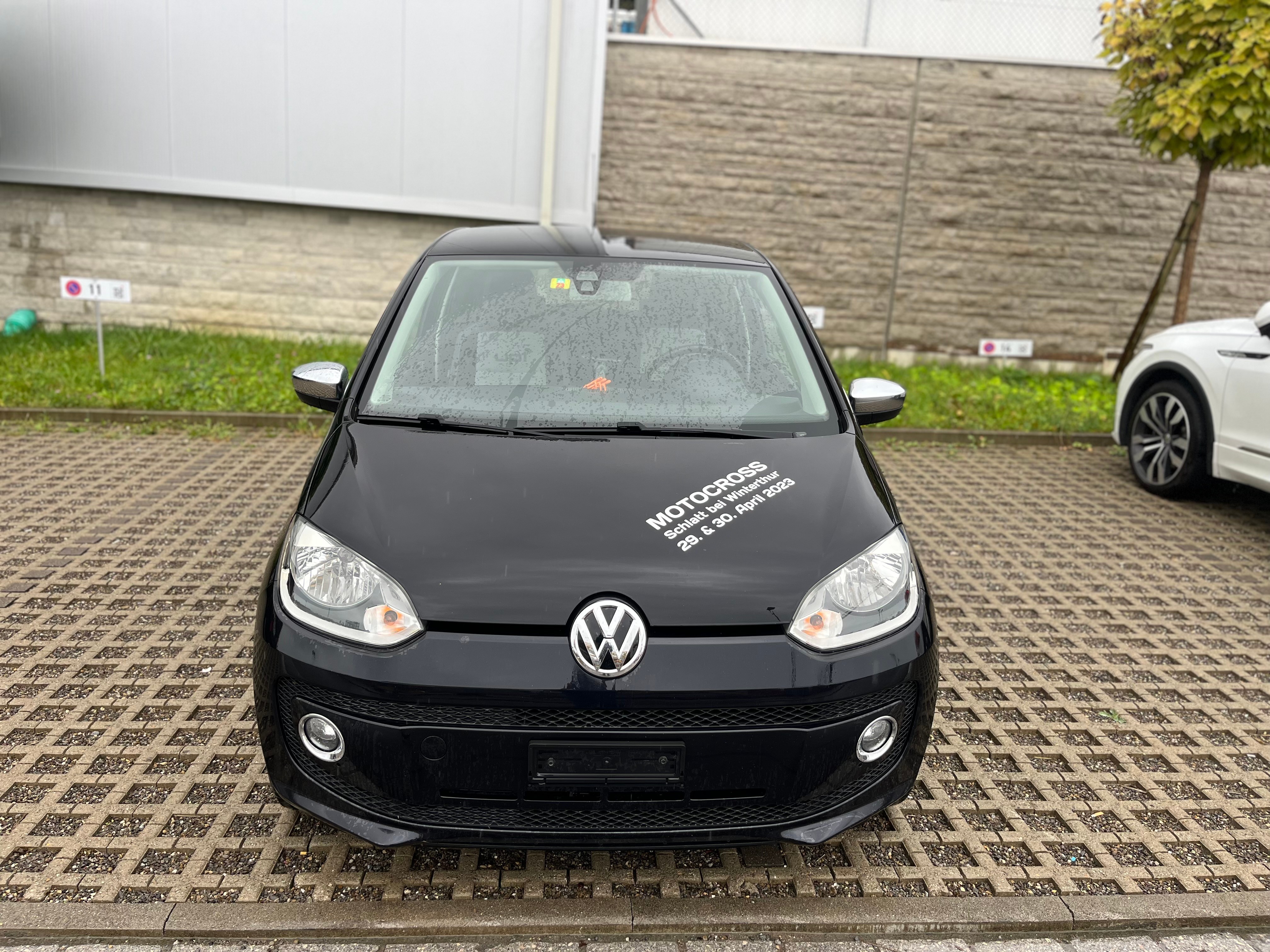 VW Up 1.0 take up