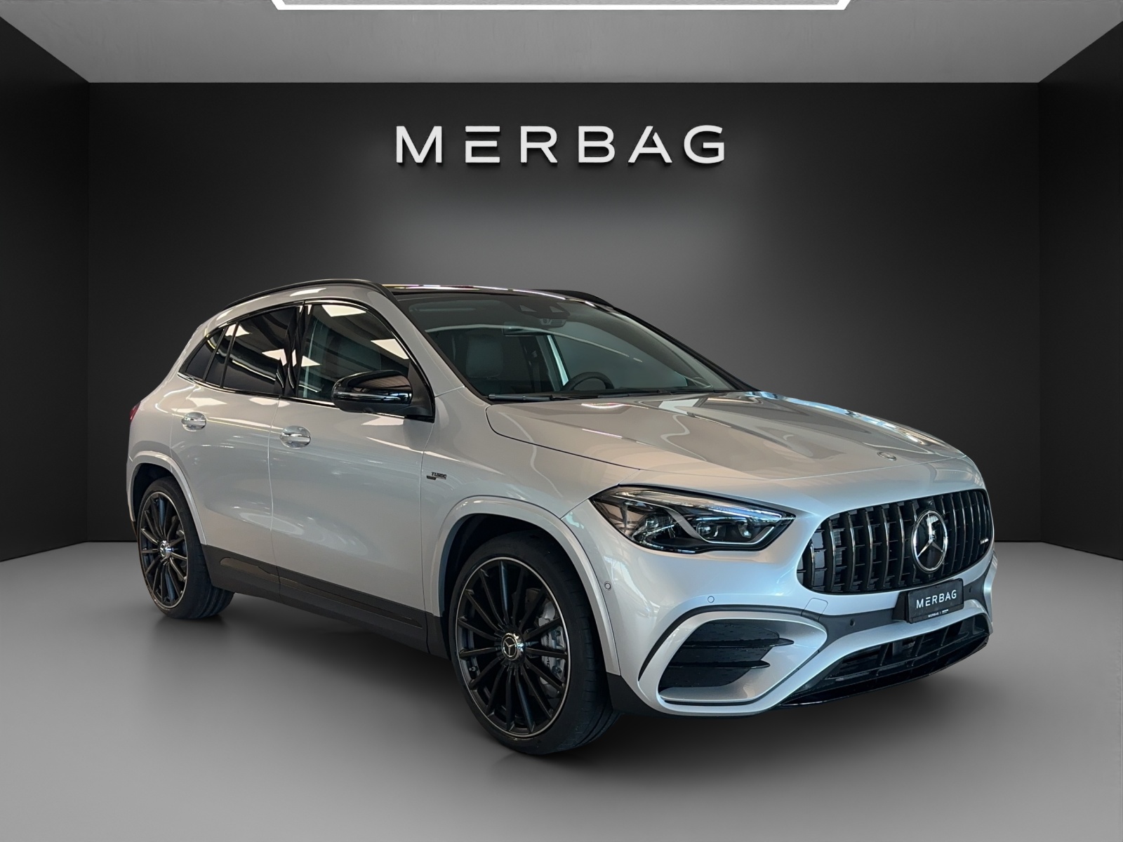 MERCEDES-BENZ GLA AMG 35 4Matic 8G-DCT