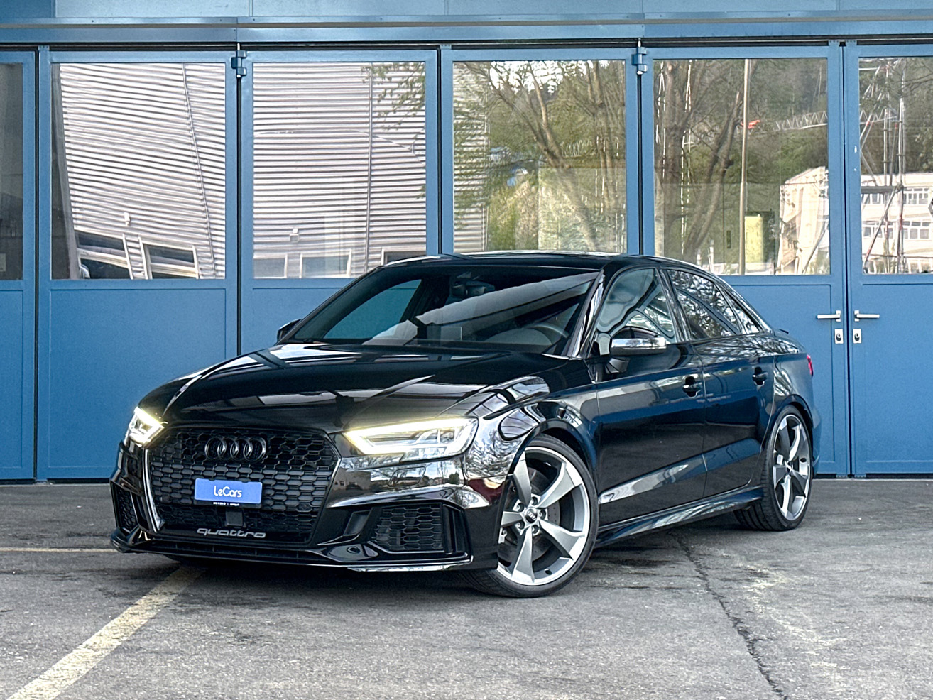 AUDI RS3 Limousine 2.5 TSI quattro S-tronic