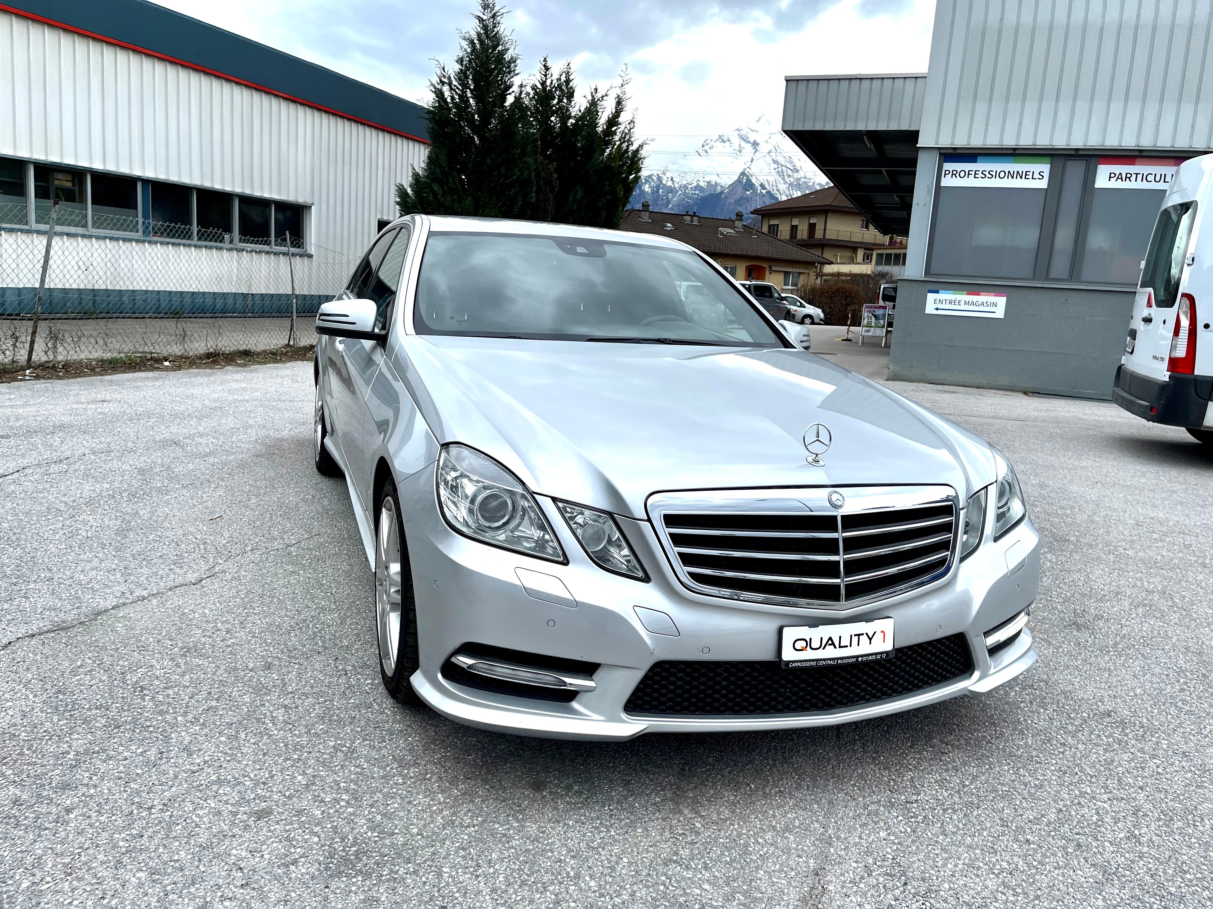 MERCEDES-BENZ E 250 CDI BlueEfficiency Elégance 4Matic 7G-Tronic