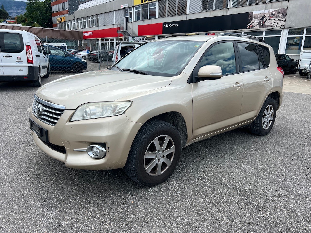 TOYOTA RAV-4 2.2D-4D Linea Luna