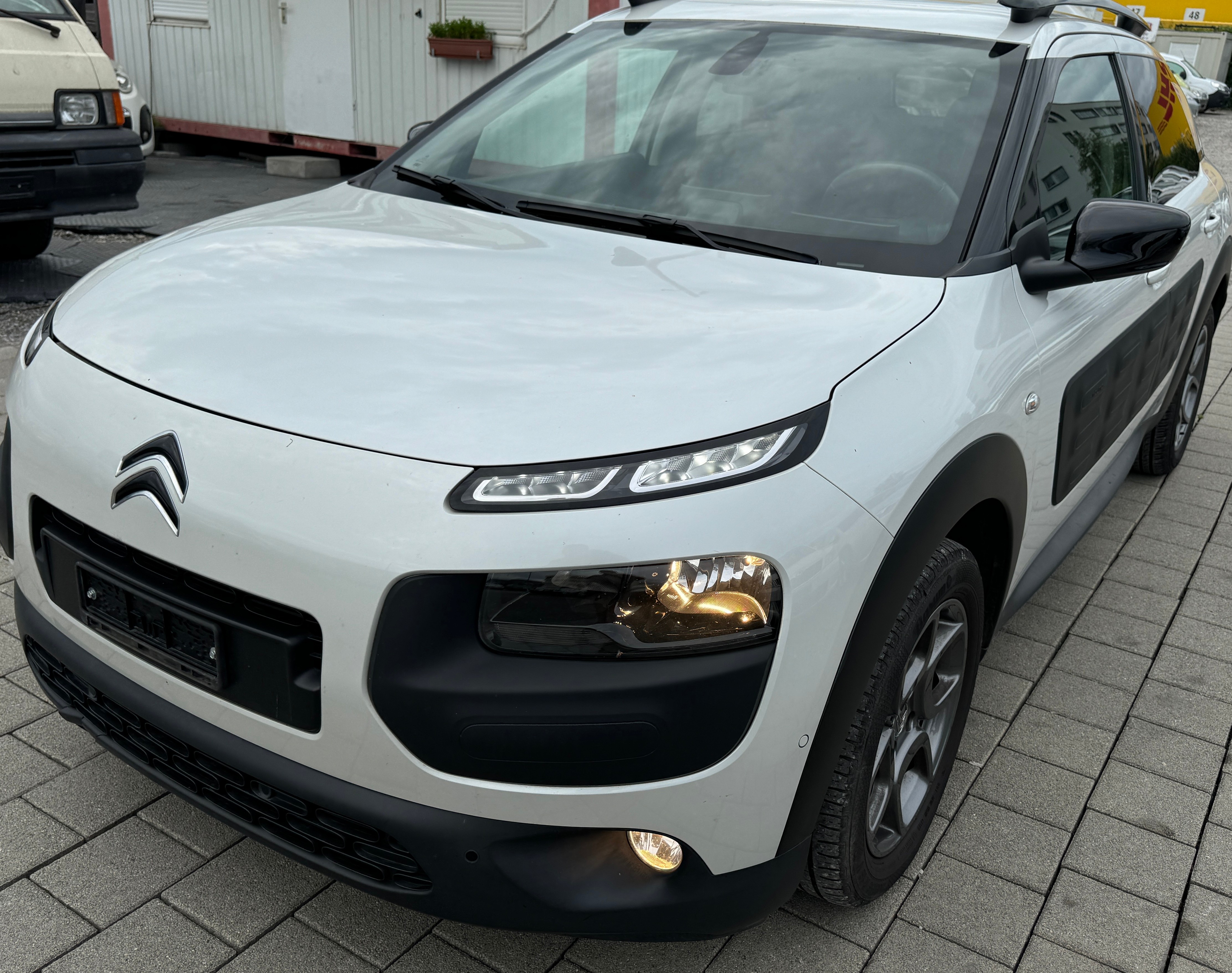 CITROEN C4 Cactus 1.2 e-THP Feel (BO6)