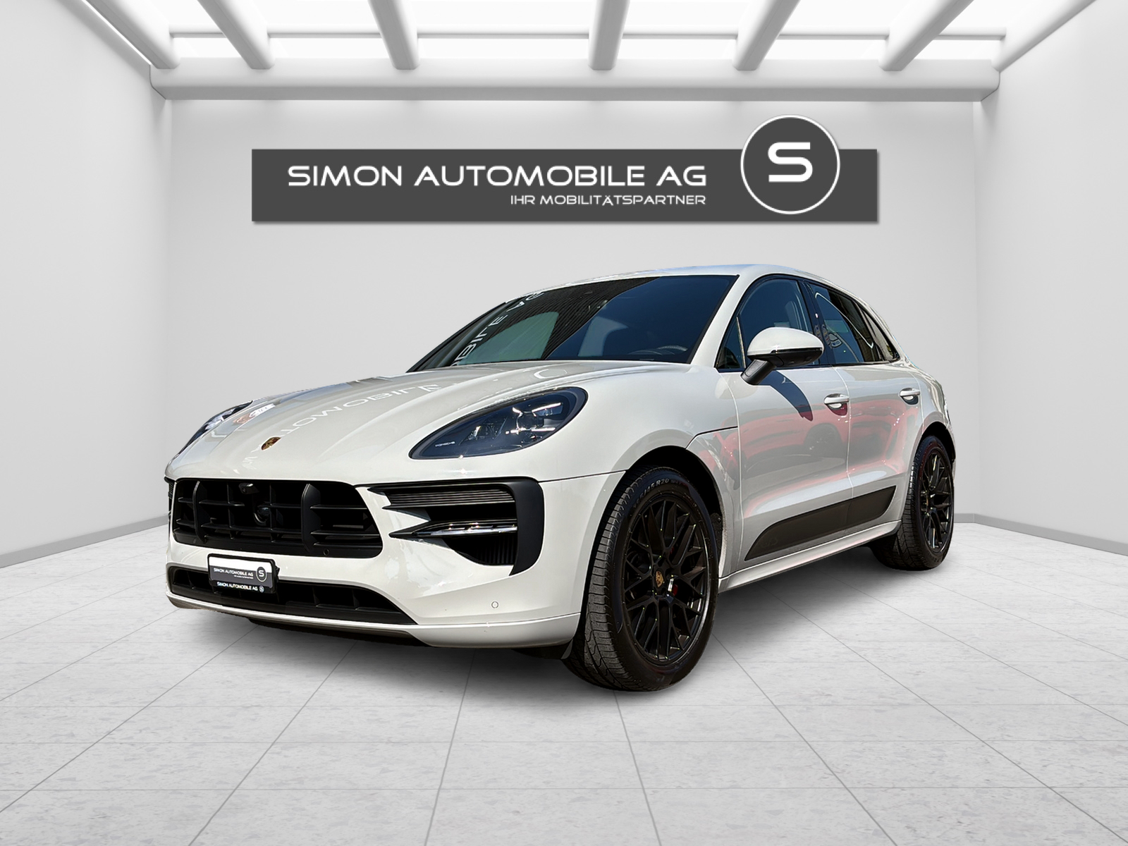 PORSCHE Macan GTS PDK