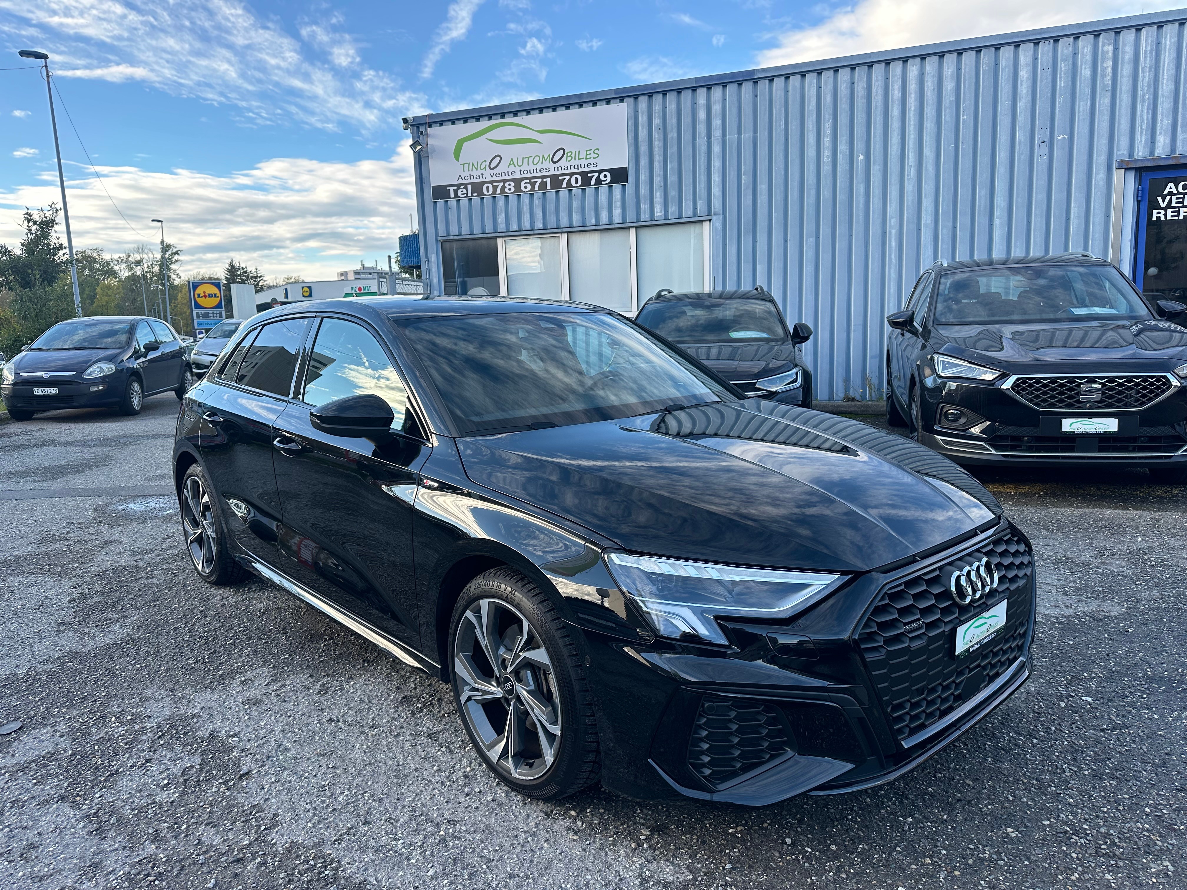 AUDI A3 Sportback 40 TFSI S line quattro