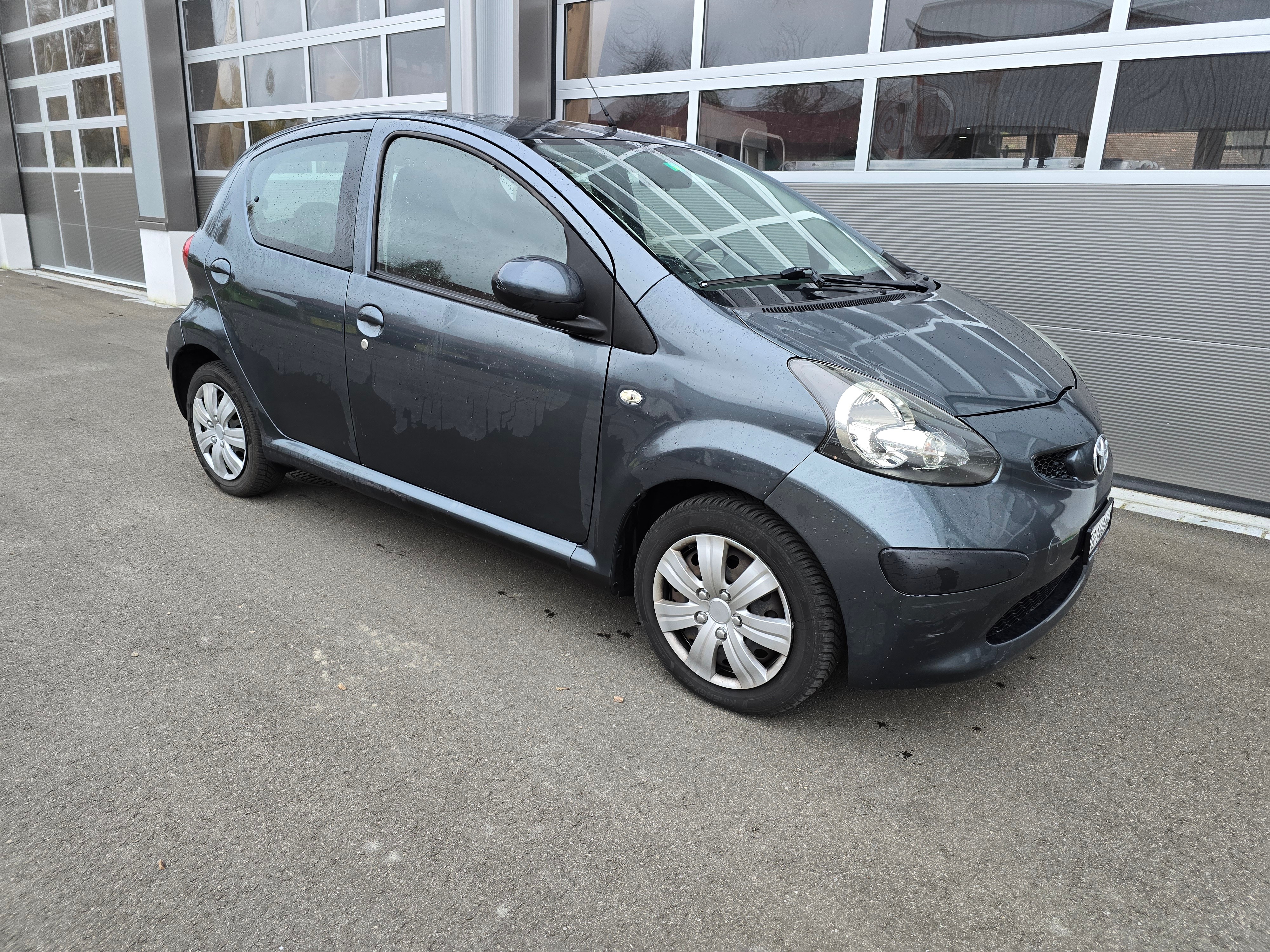 TOYOTA Aygo 1.0 Linea Luna