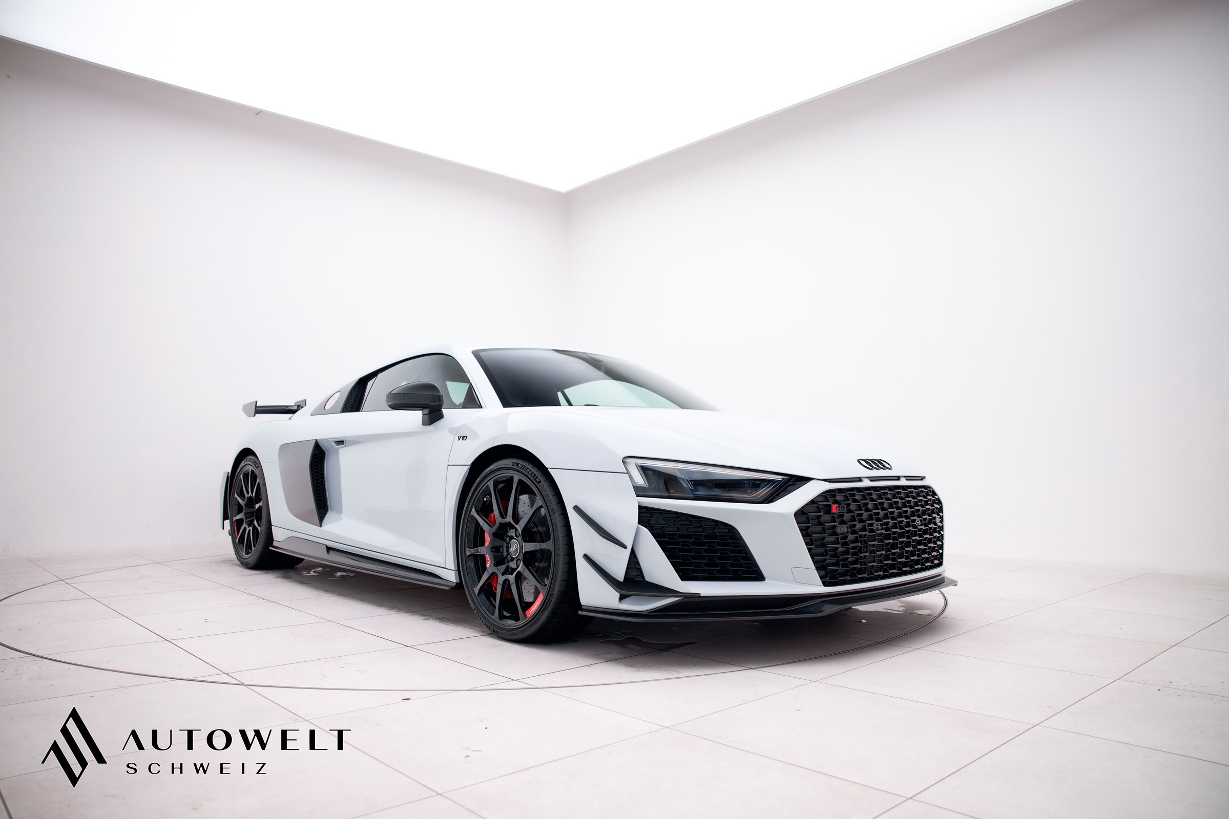 AUDI R8 Coupe GT RWD S-Tronic