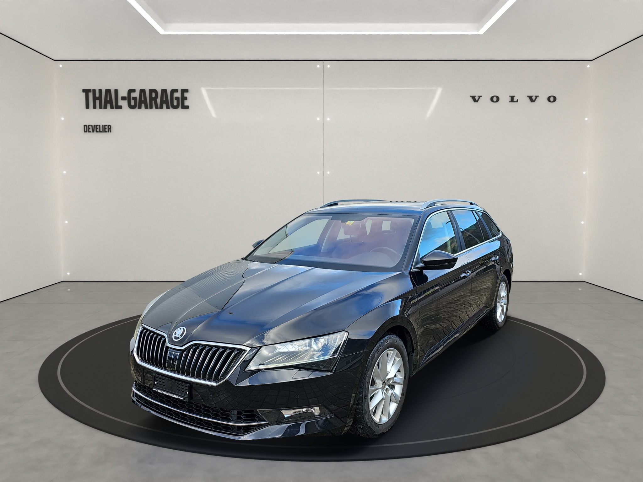 SKODA Superb Combi 2.0 TSI Style DSG 4x4