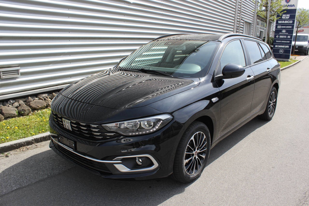 FIAT Tipo SW 1.5 Hybrid Swiss Edition