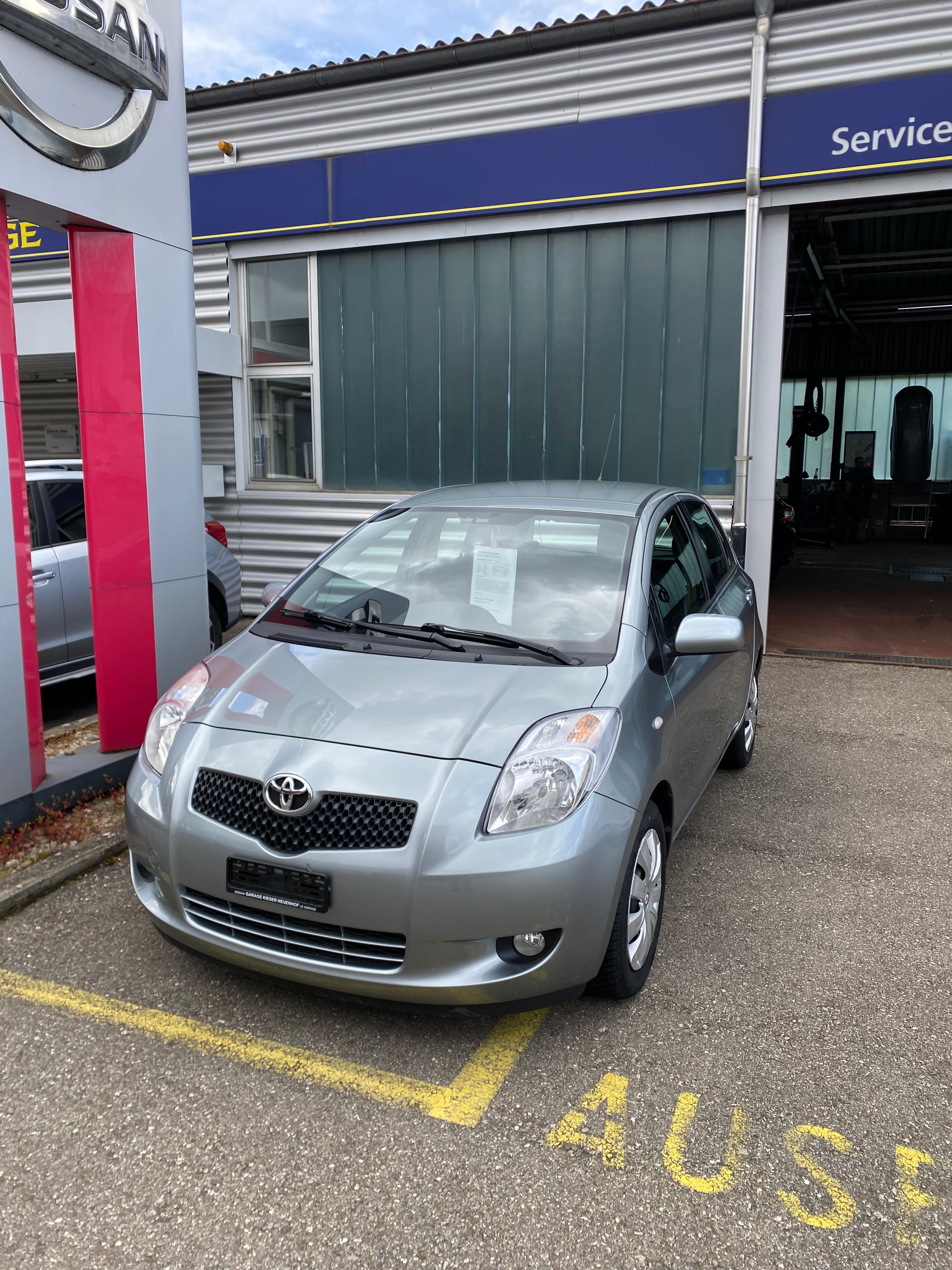 TOYOTA Yaris 1.3 Chic