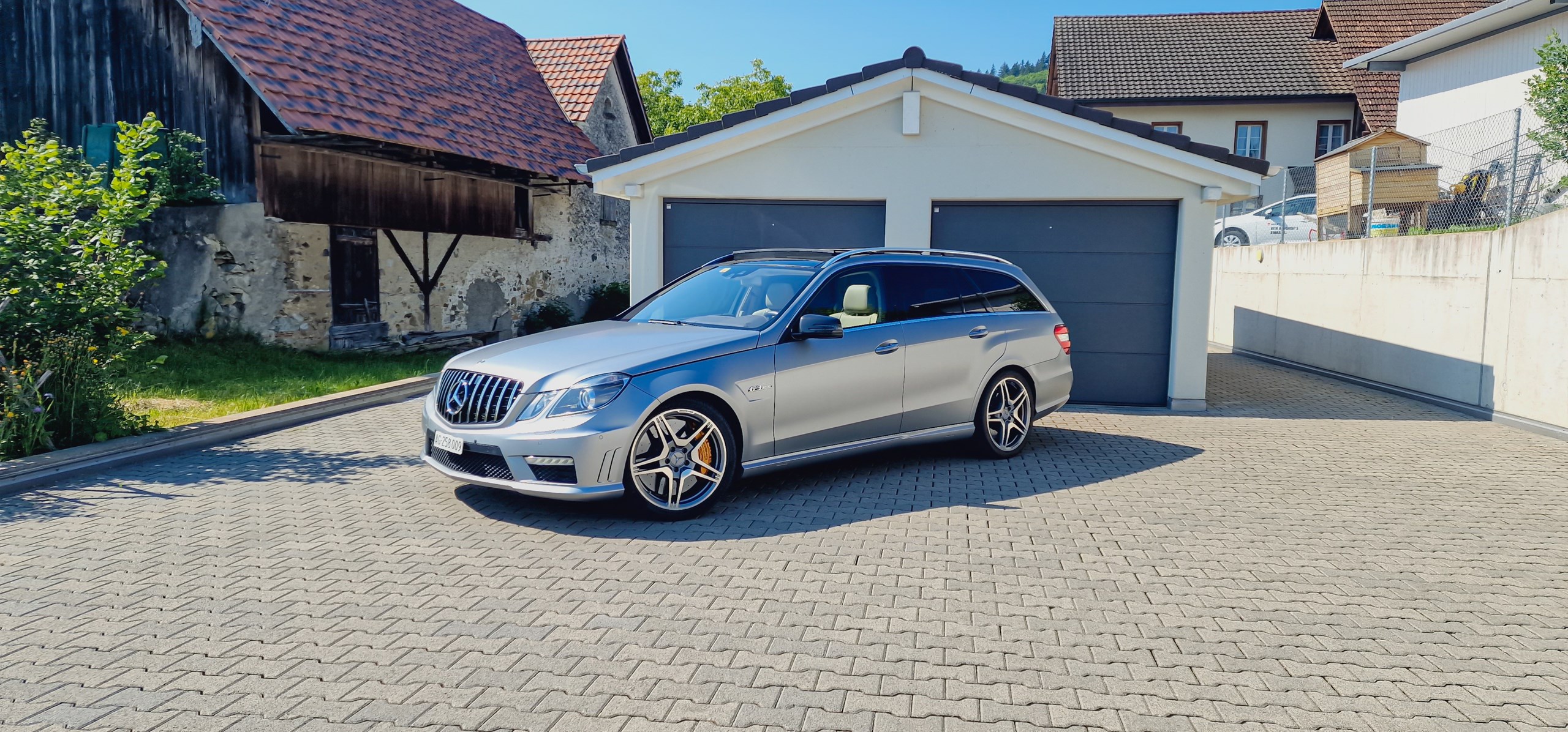 MERCEDES-BENZ E 63 AMG Speedshift MCT