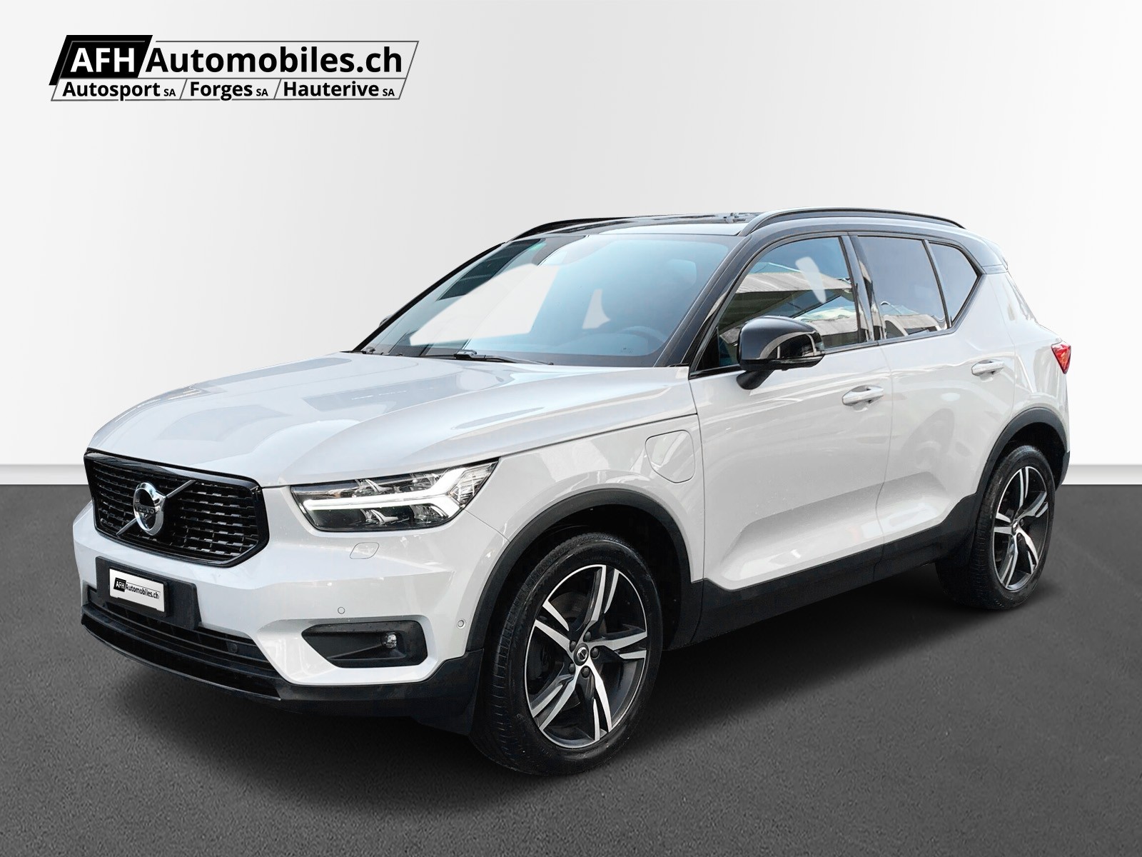 VOLVO XC40 1.5 T5 TE R-Design