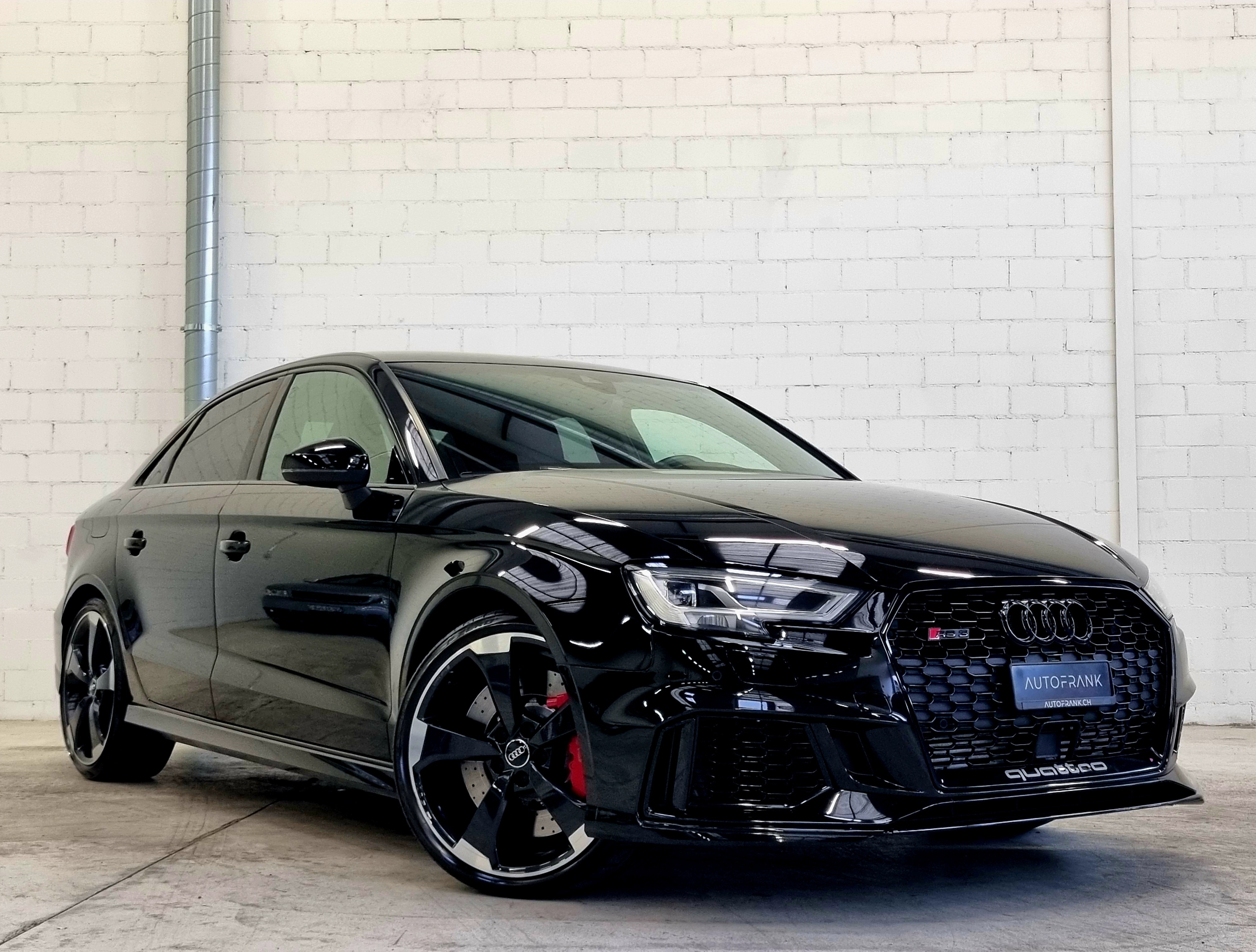 AUDI RS3 Limousine 2.5 T FSI quattro S-Tronic