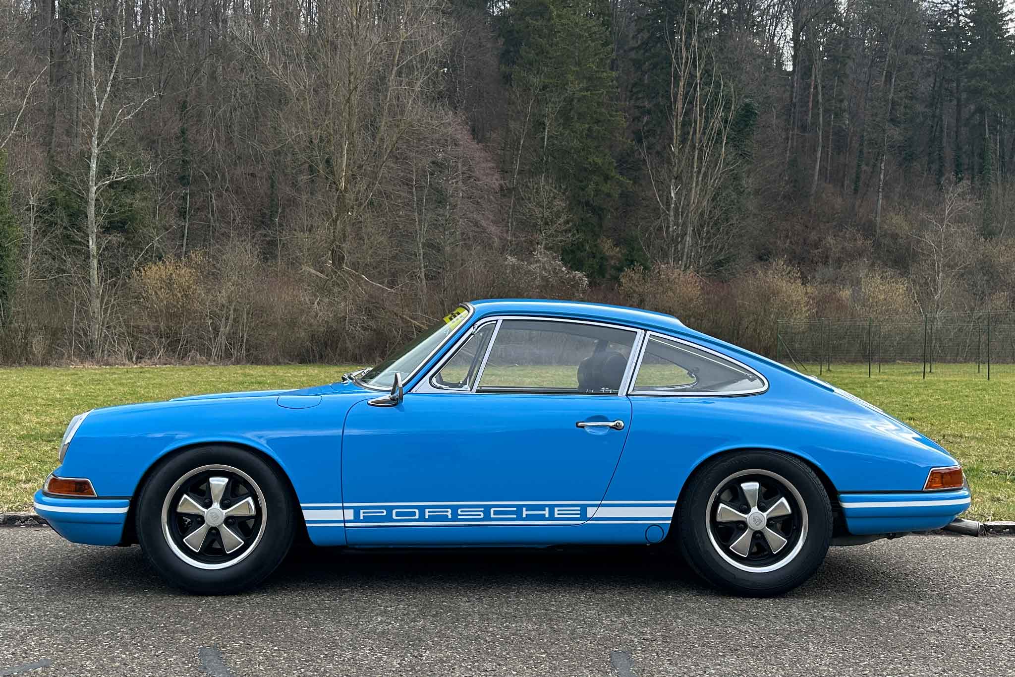 PORSCHE 911 2.0