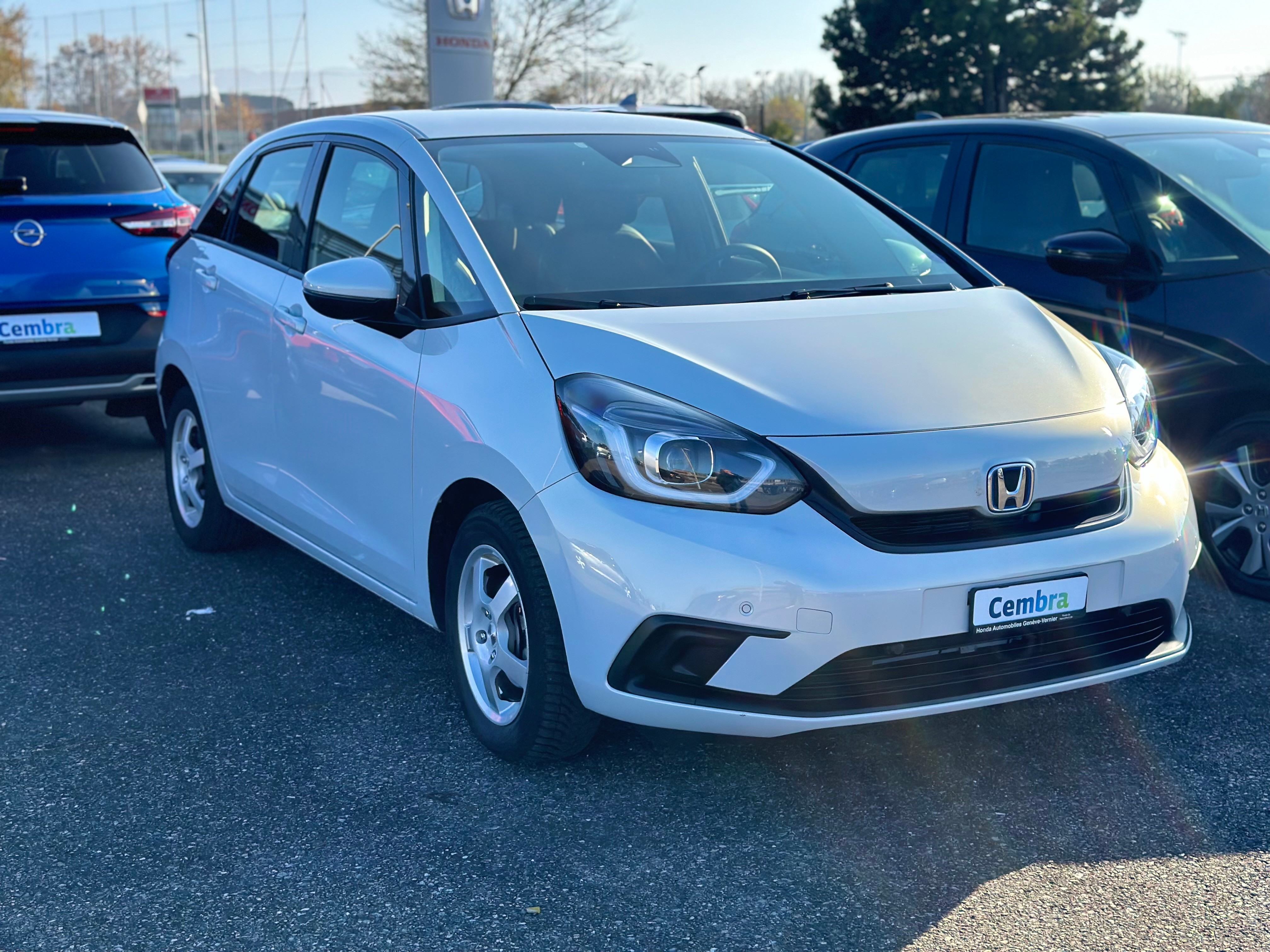 HONDA Jazz 1.5i-MMD Elegance E-CVT