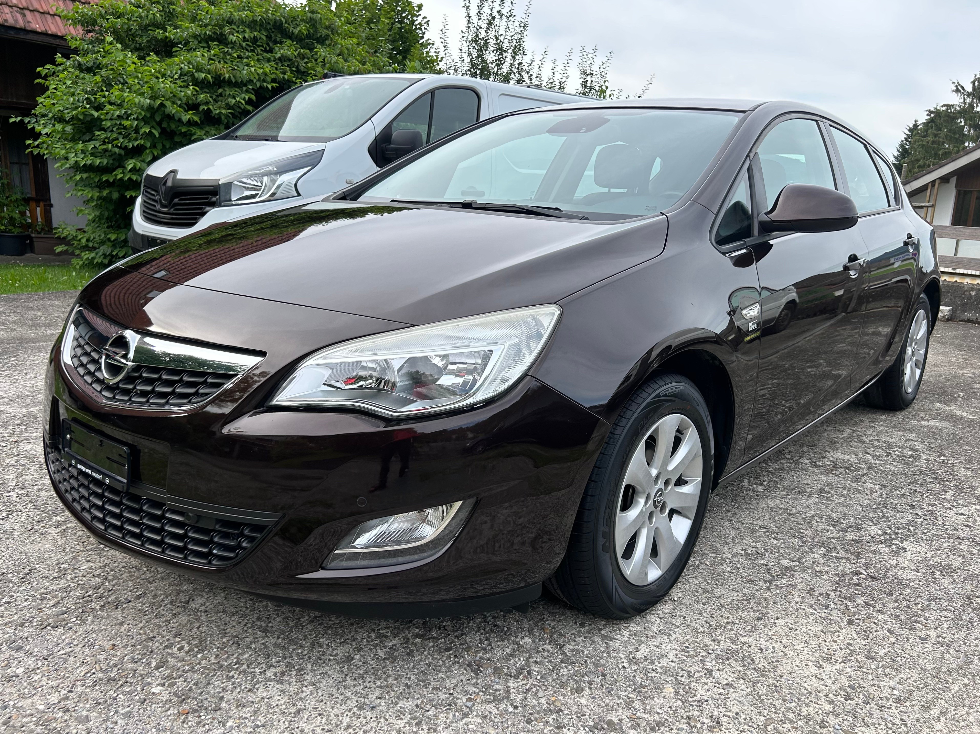 OPEL Astra 1.4i 16V Turbo Anniversary Edition Automatic