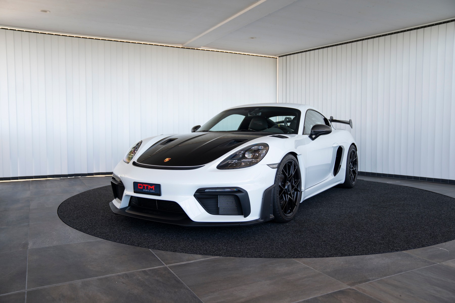 PORSCHE 718 Cayman GT4 RS PDK Weissach