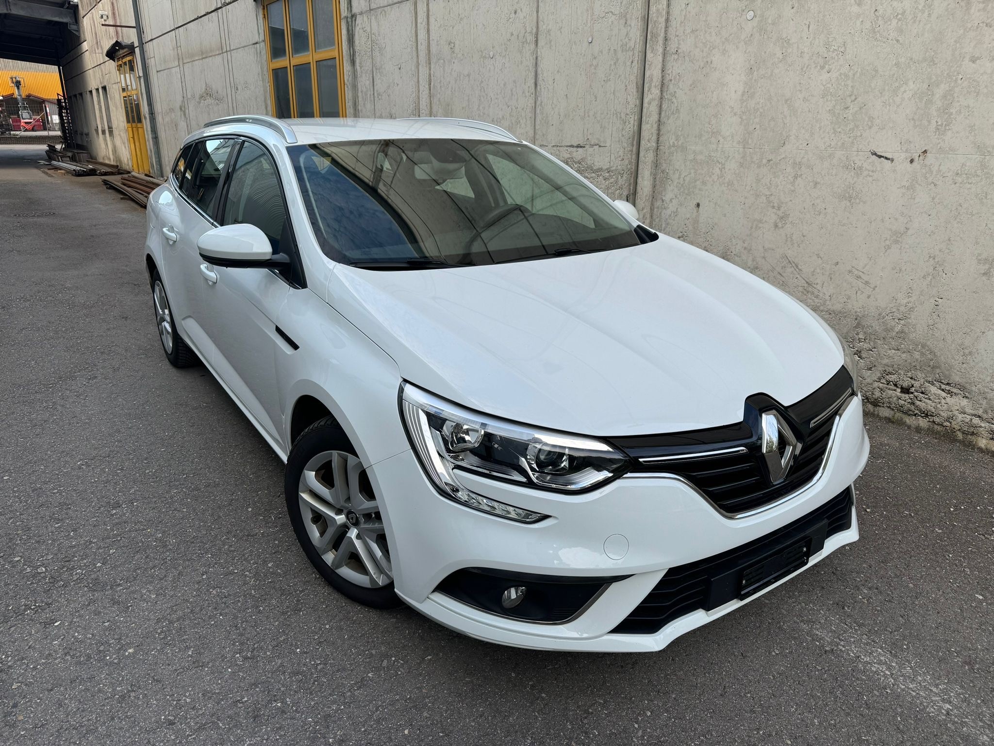 RENAULT Mégane Grandtour 1.5 dCi Business EDC