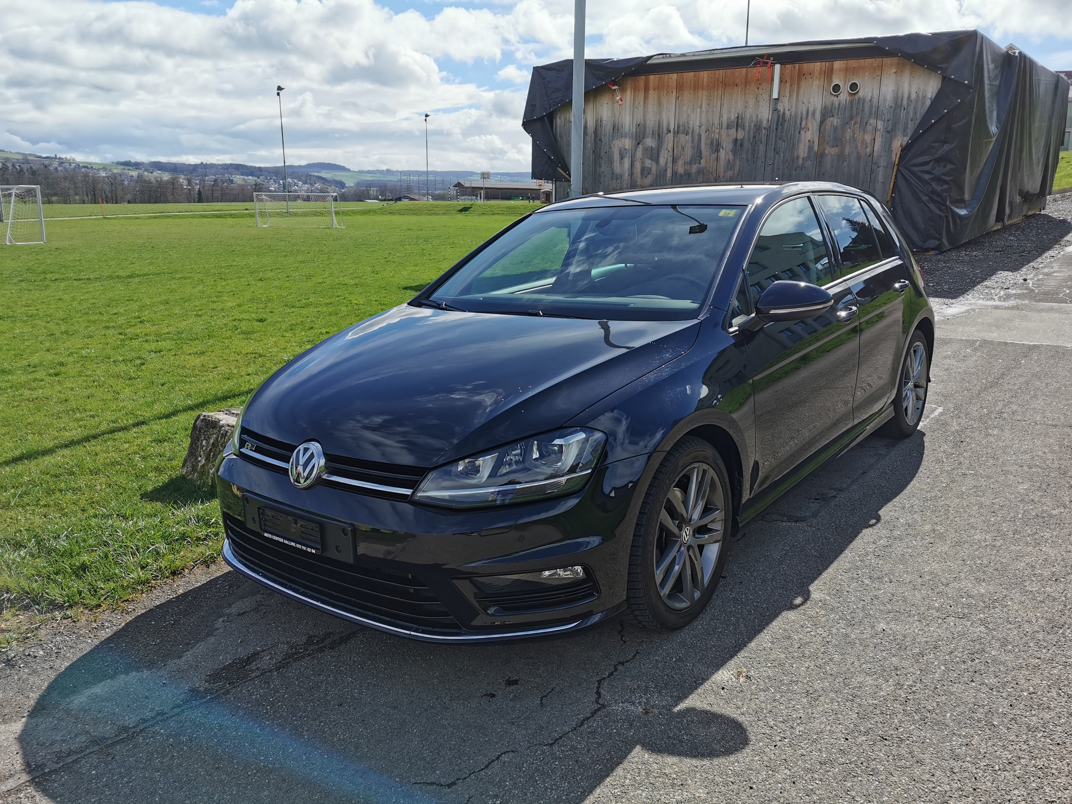 VW Golf 2.0 TDI Lounge R-Line 4Motion