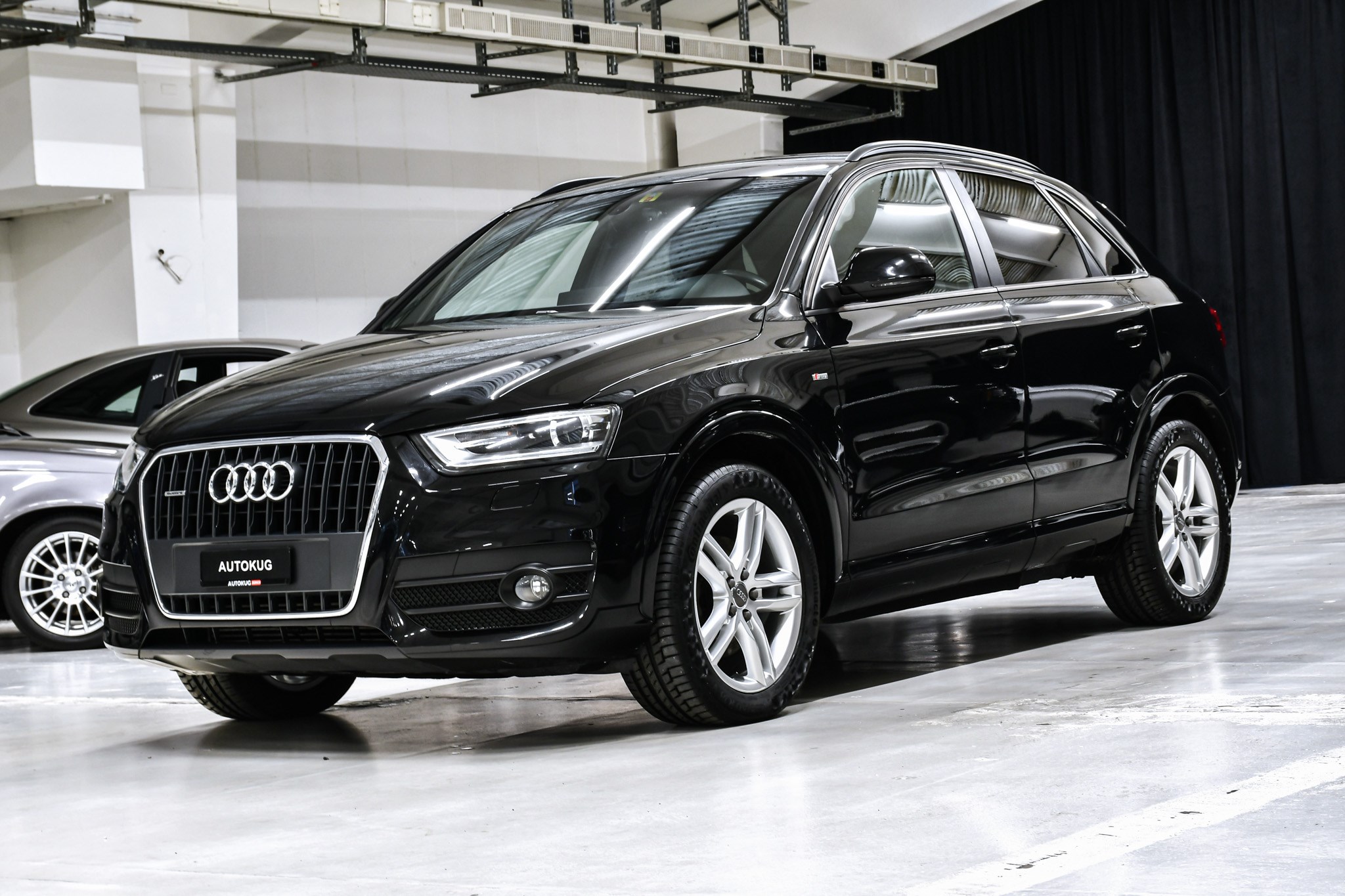 AUDI Q3 2.0 TDI quattro S-tronic