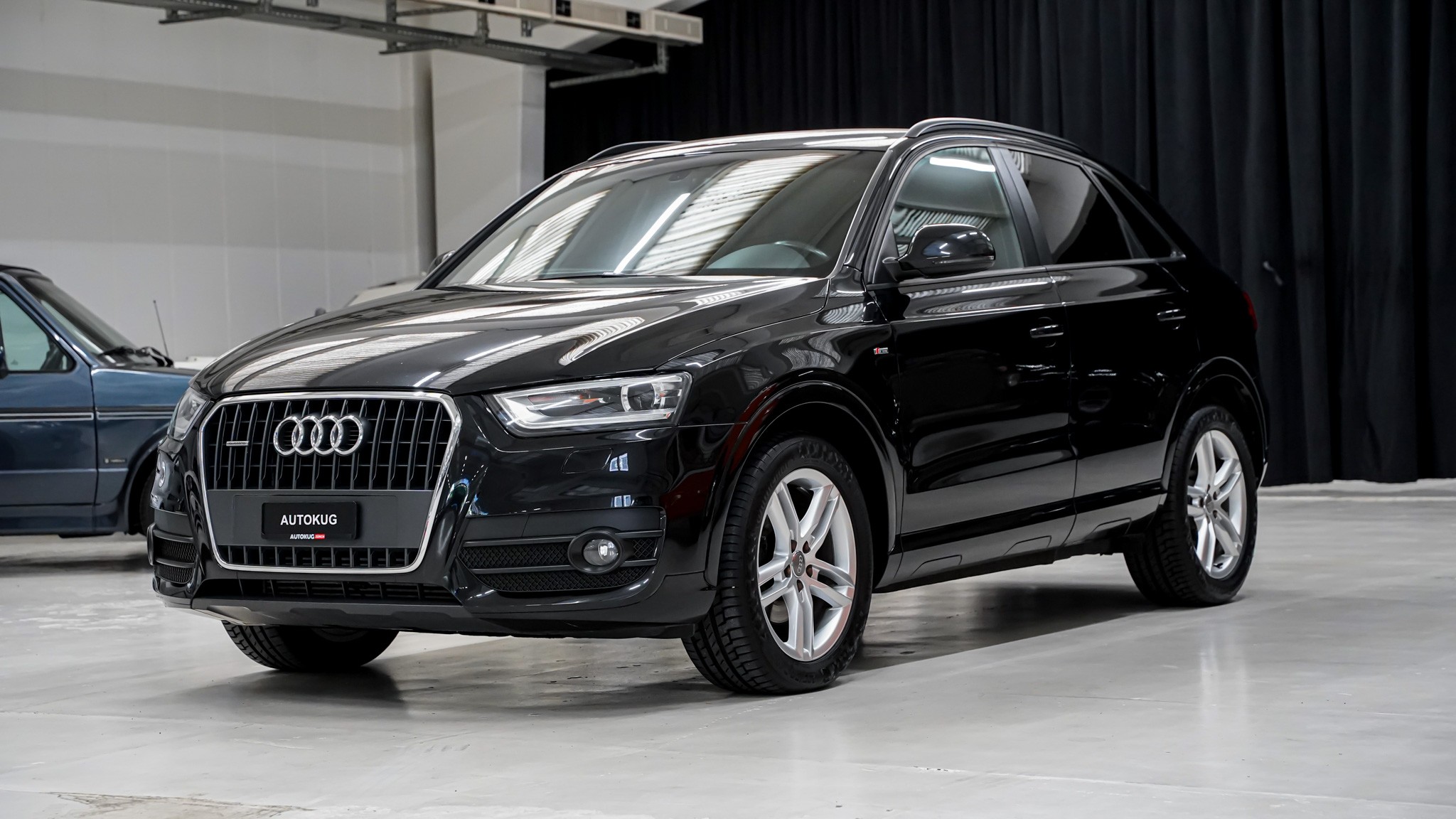 AUDI Q3 2.0 TDI quattro S-tronic