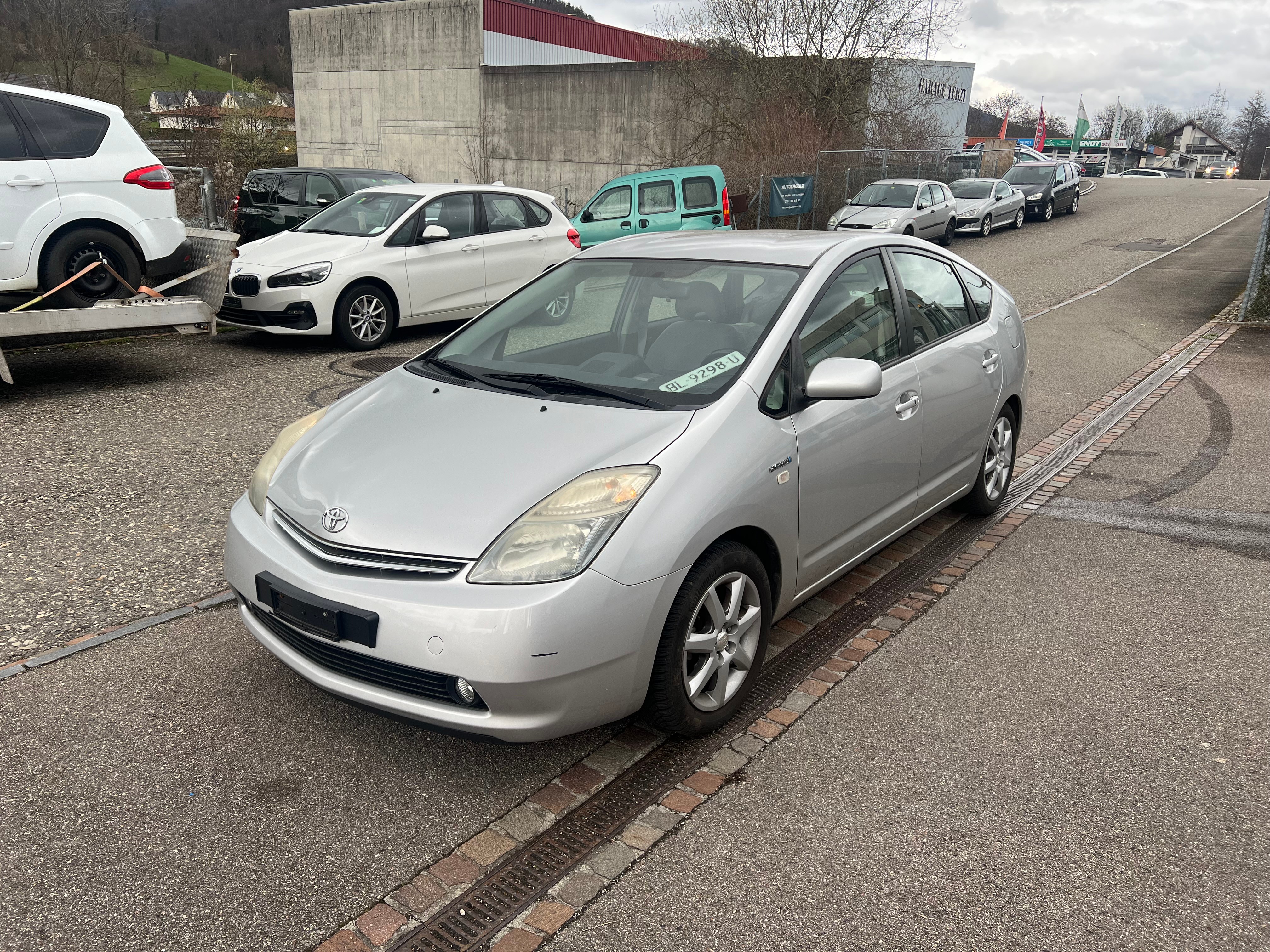 TOYOTA Prius 1.5 16V Hybrid